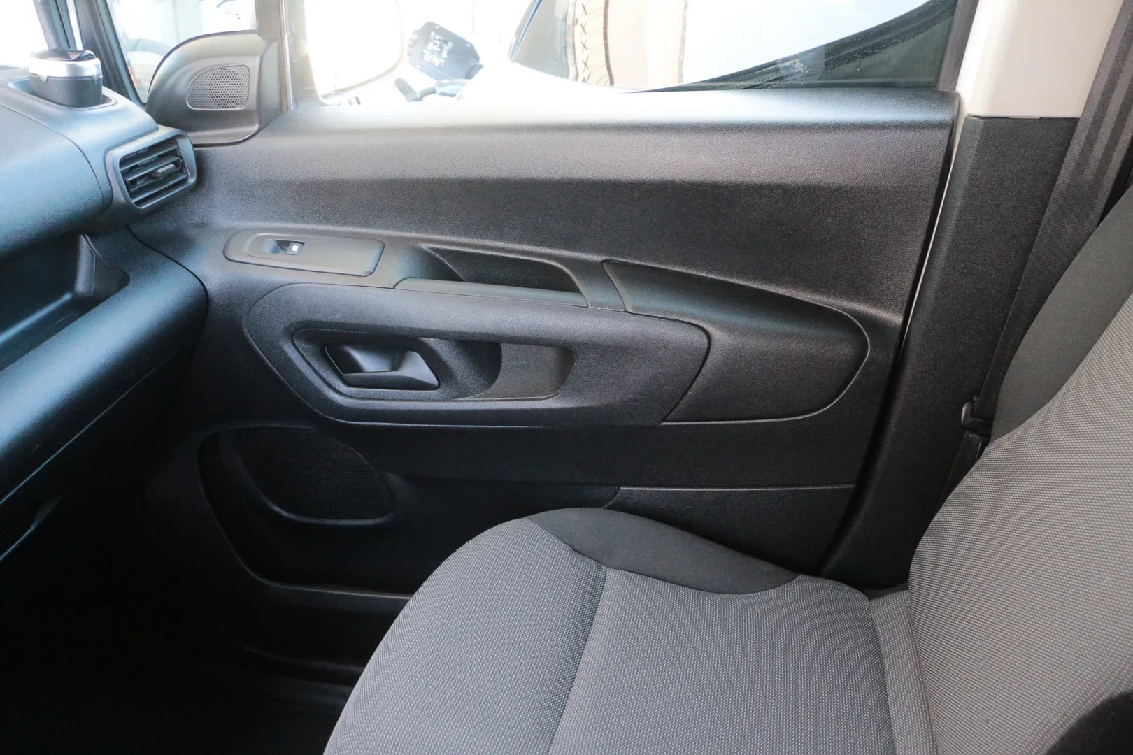 Peugeot Partner 1.6 BlueHDi L1 Pro 14