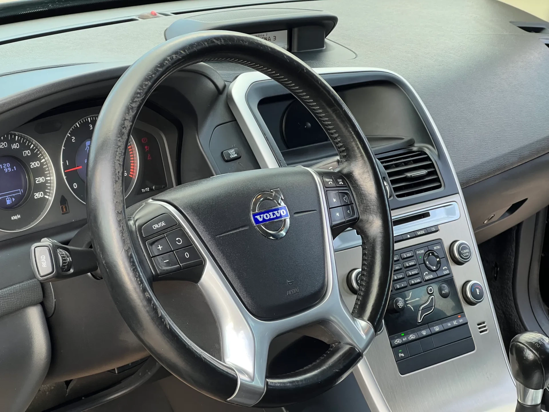 Volvo XC 60 2.4 D Drive Momentum 2