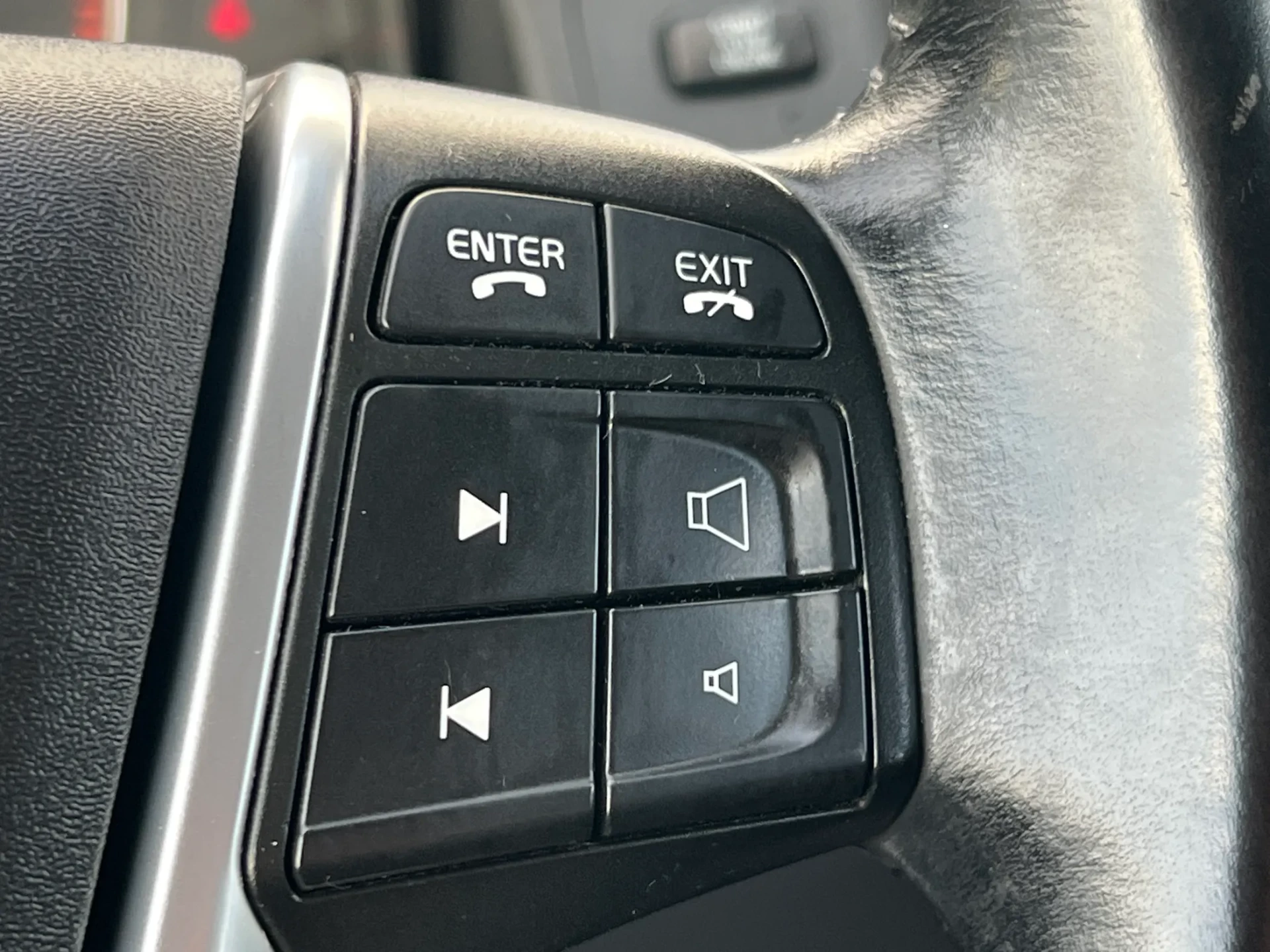 Volvo XC 60 2.4 D Drive Momentum 16