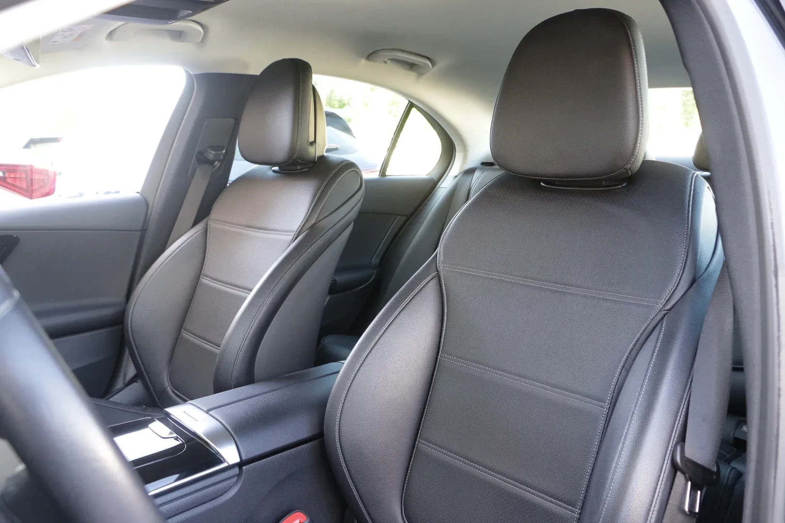 Mercedes-Benz C 220 d Avantgarde 35