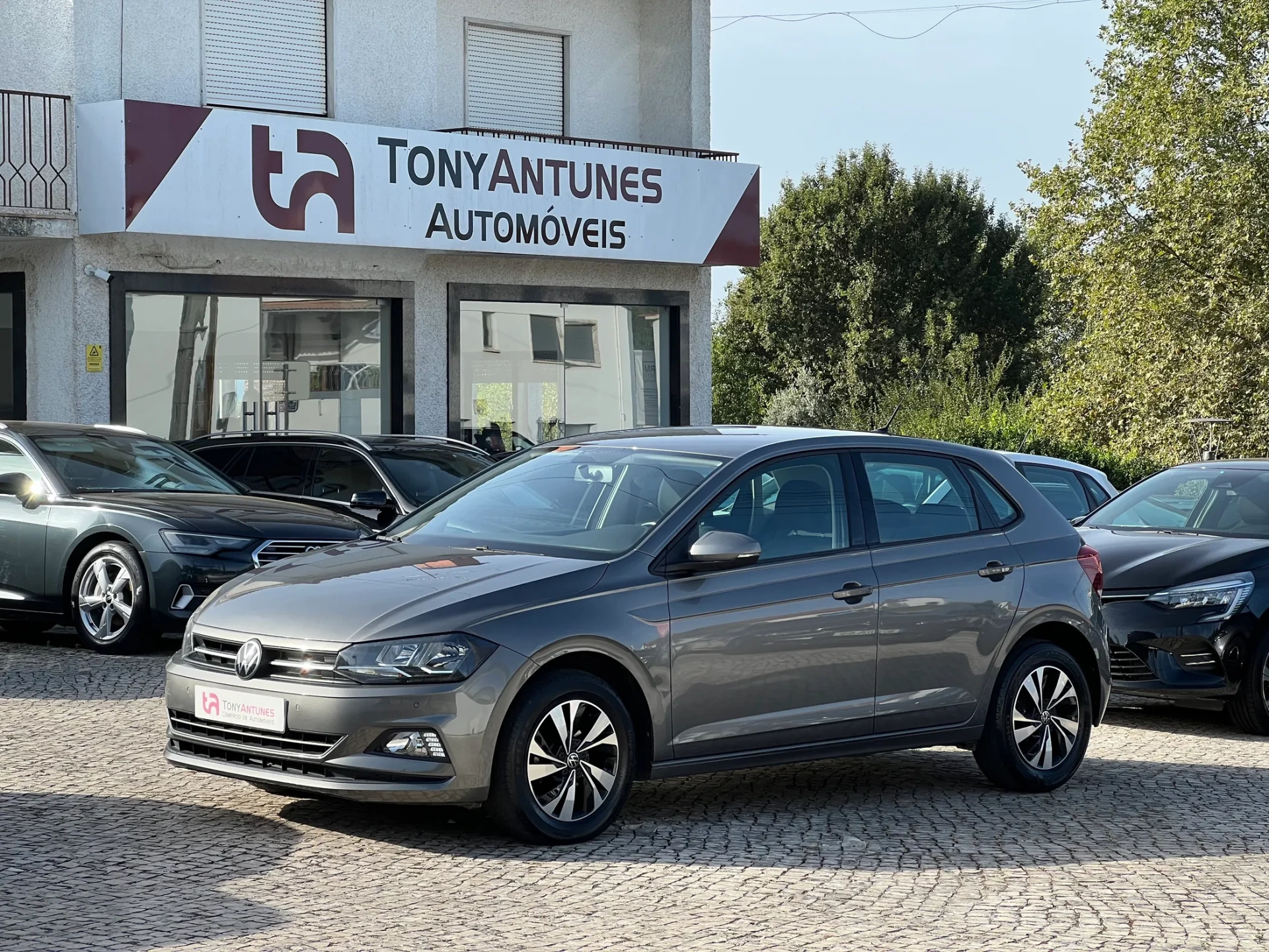 Volkswagen Polo 1.0 TSI Confortline 1