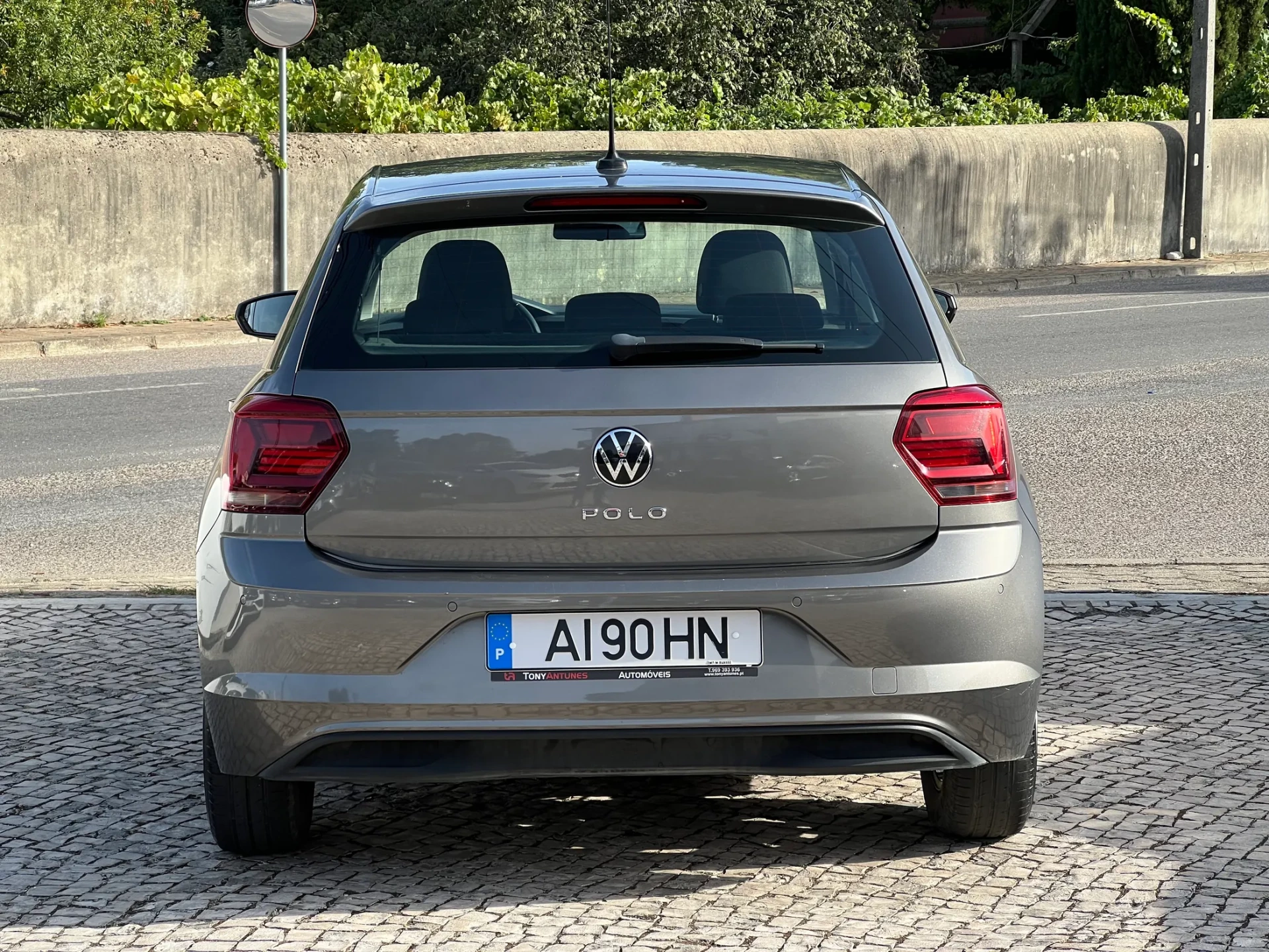 Volkswagen Polo 1.0 TSI Confortline 9