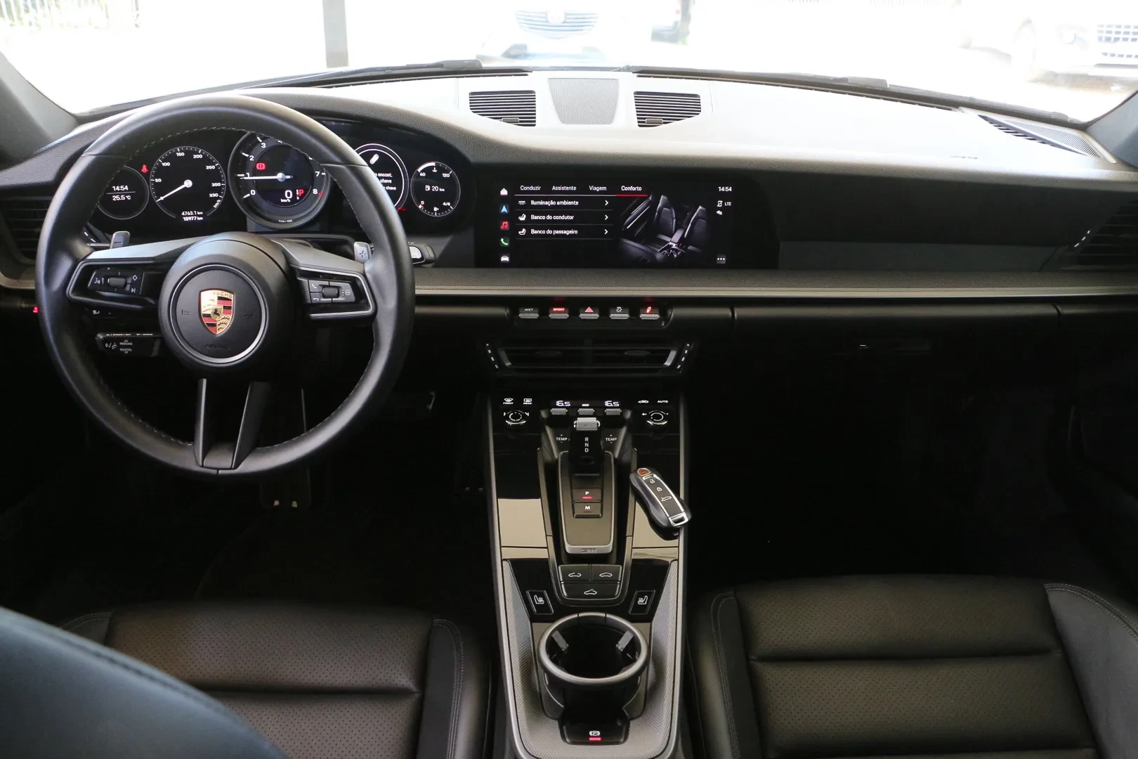 Porsche 911 (992) Carrera PDK 4