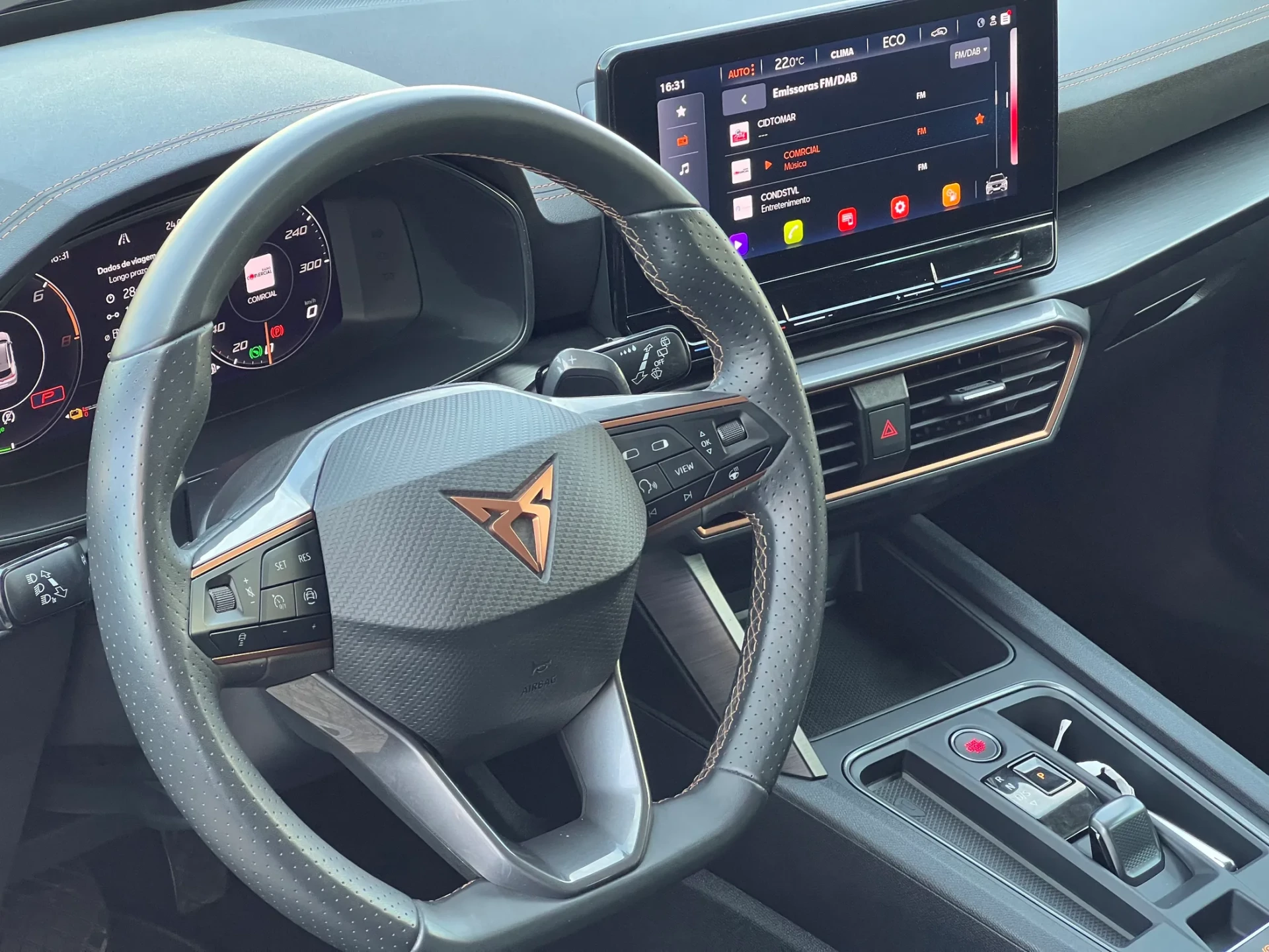 Cupra Formentor 1.4 e-Hybrid DSG VZ 8