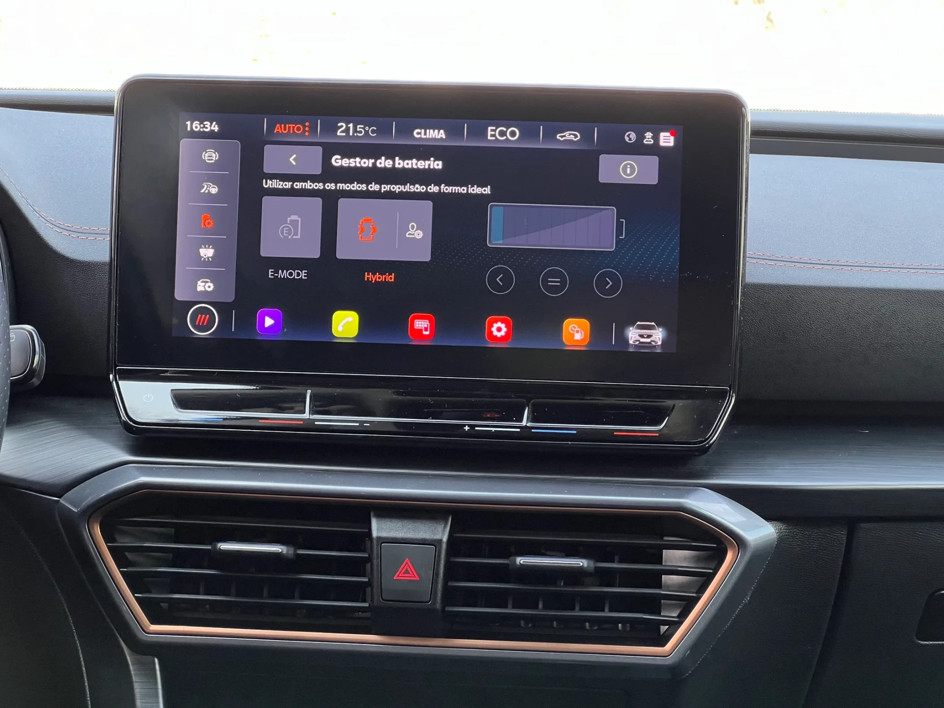 Cupra Formentor 1.4 e-Hybrid DSG VZ 13