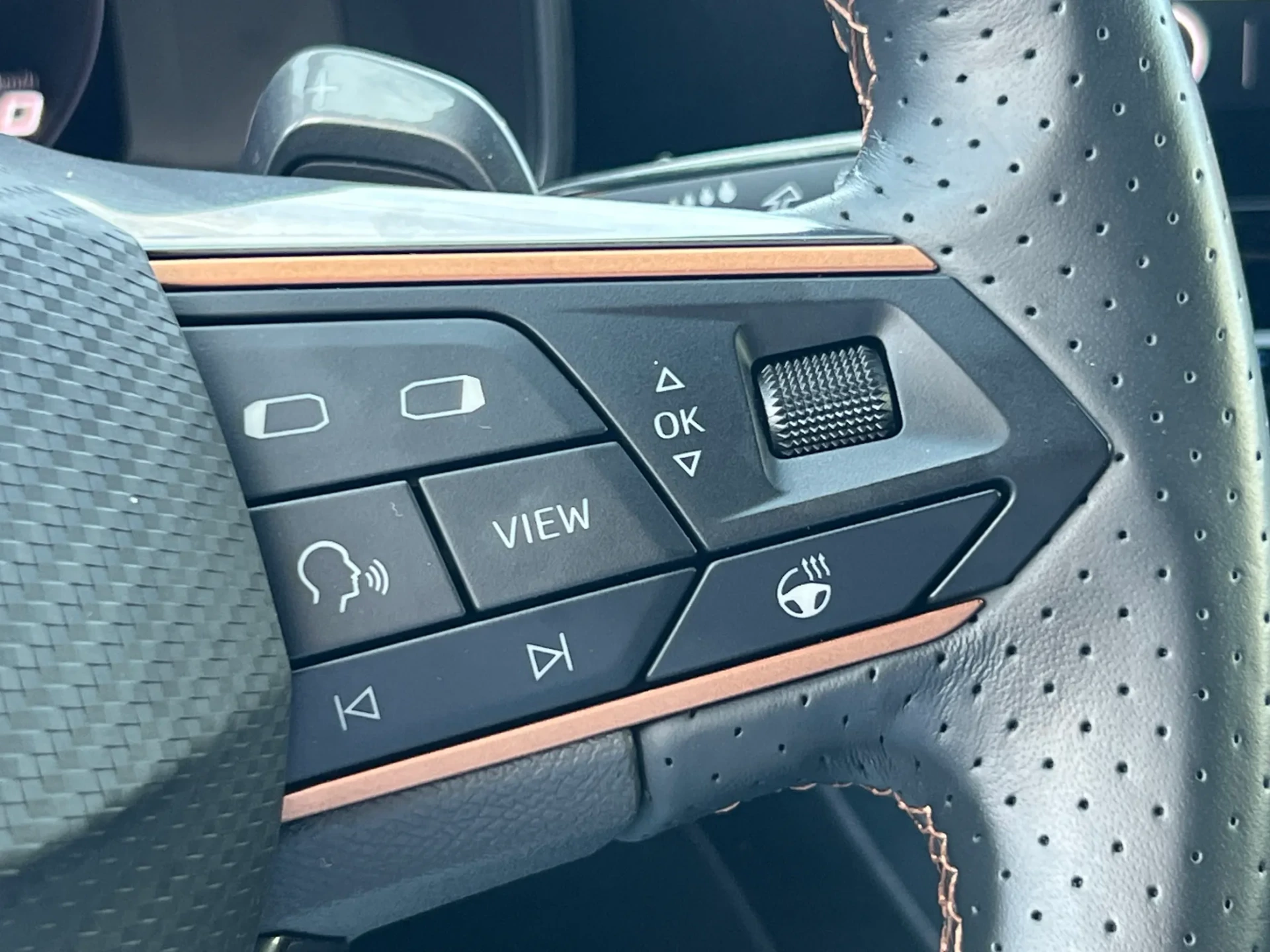 Cupra Formentor 1.4 e-Hybrid DSG VZ 16