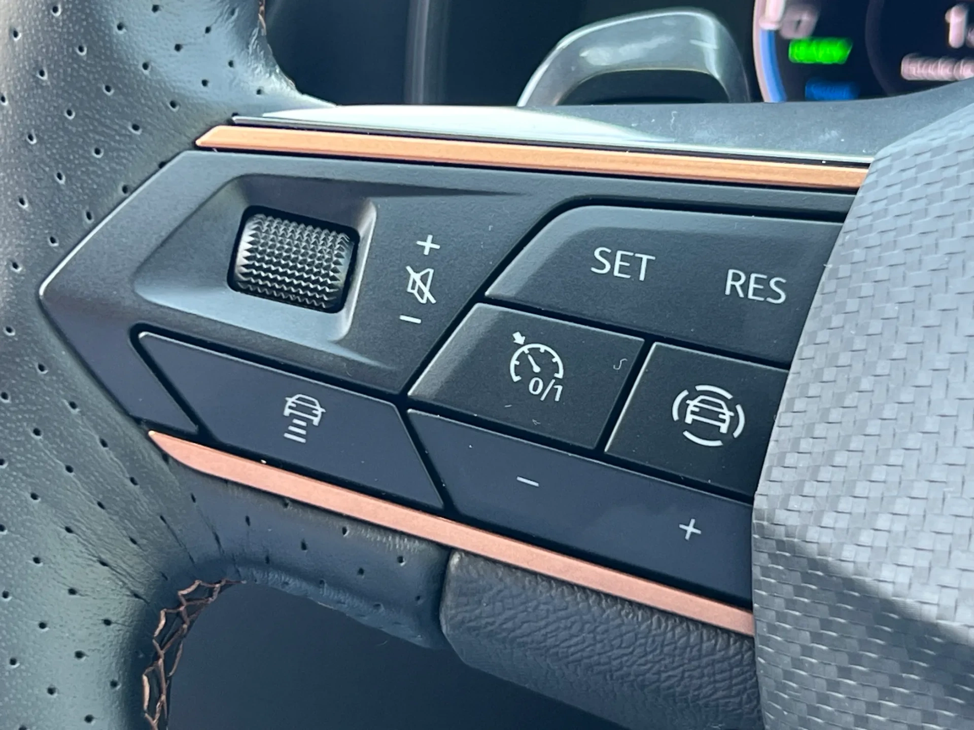 Cupra Formentor 1.4 e-Hybrid DSG VZ 19