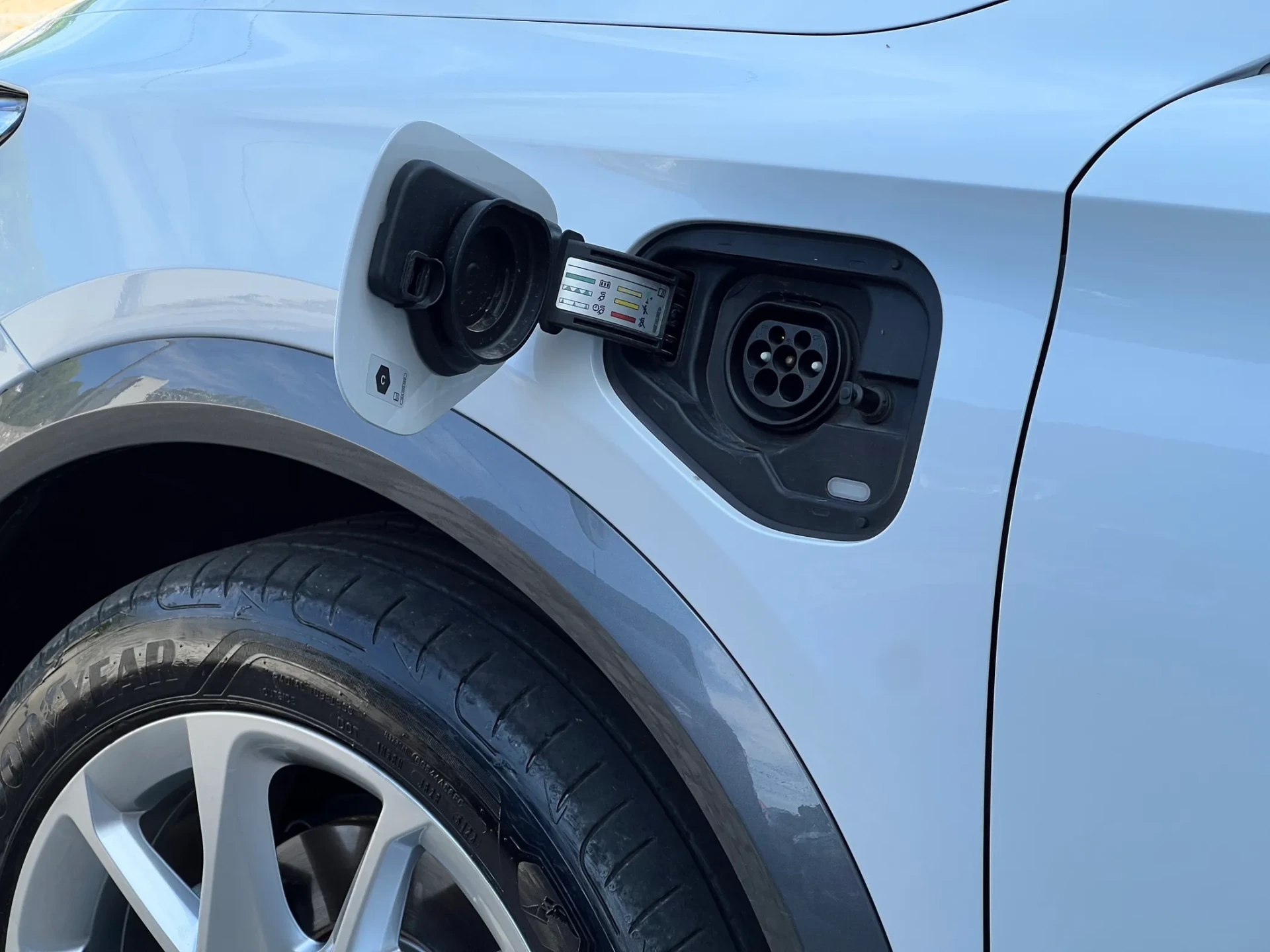 Cupra Formentor 1.4 e-Hybrid DSG VZ 22