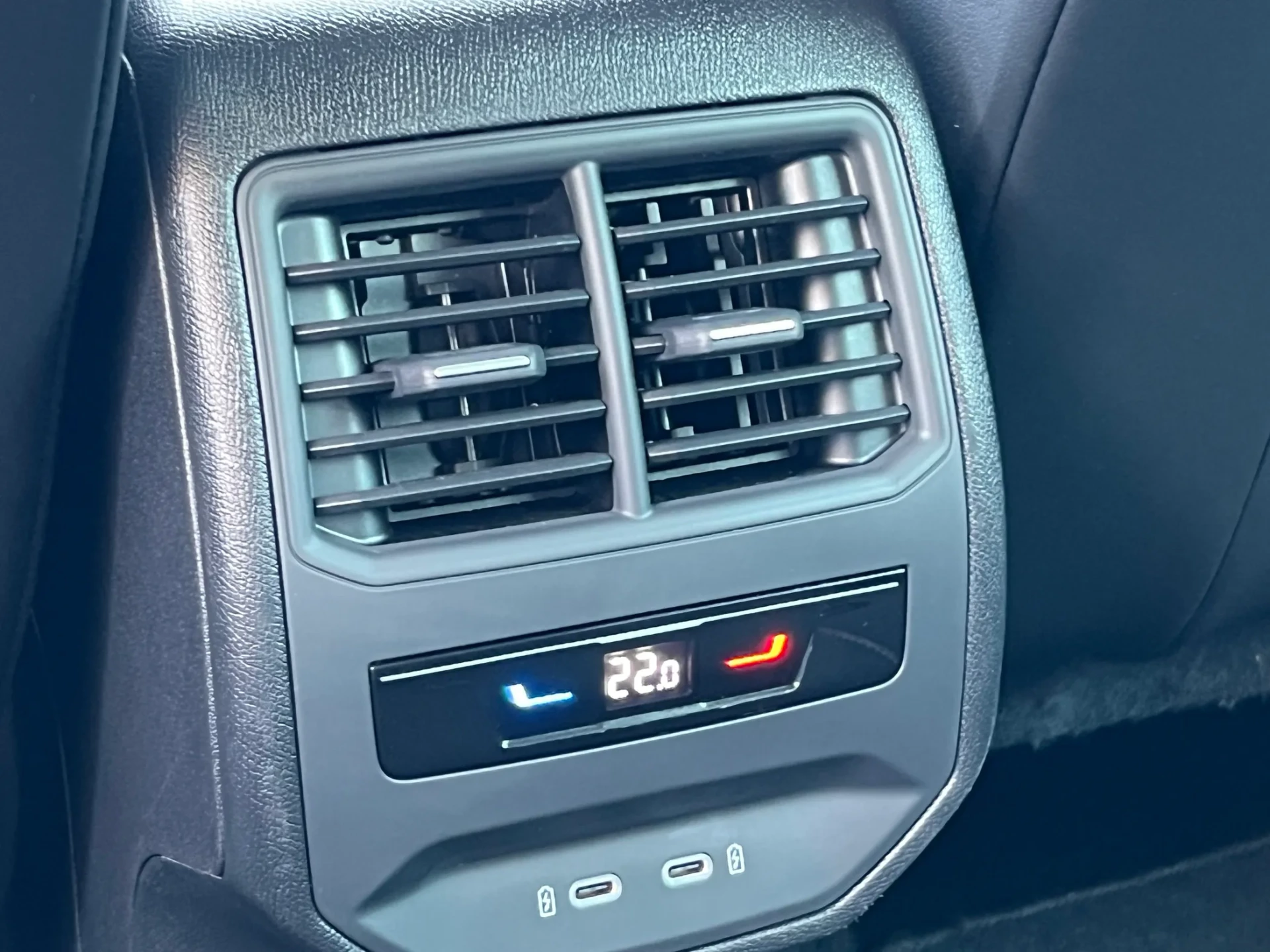 Cupra Formentor 1.4 e-Hybrid DSG VZ 26