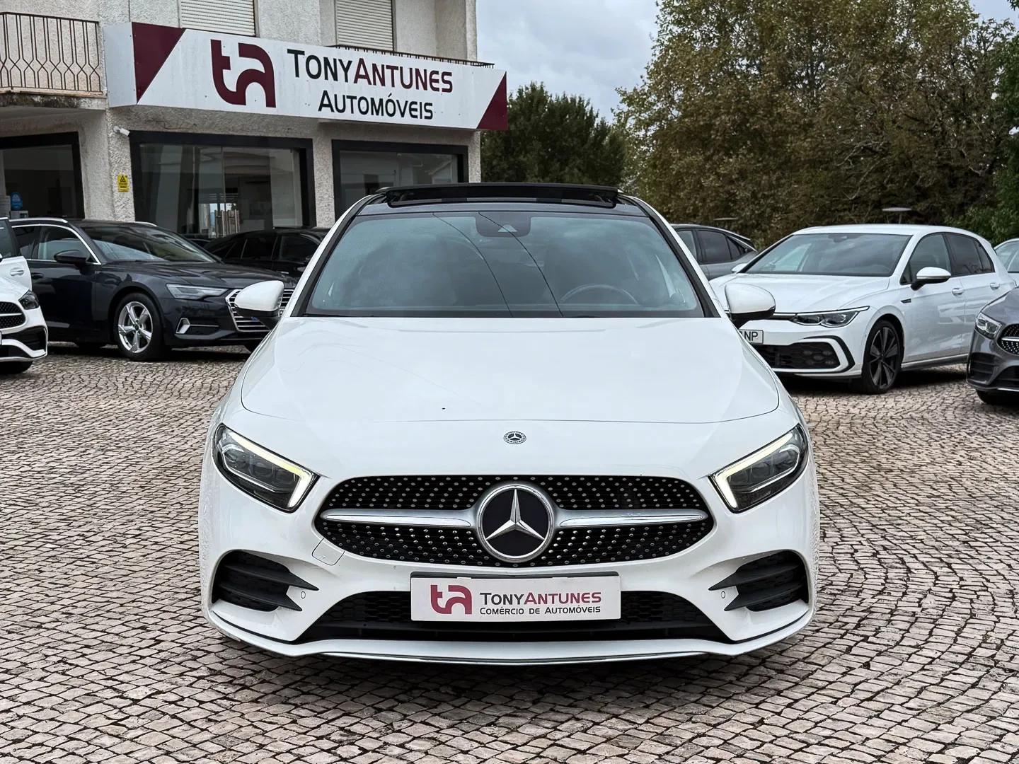 Mercedes-Benz A 180 d AMG Line Aut. 10