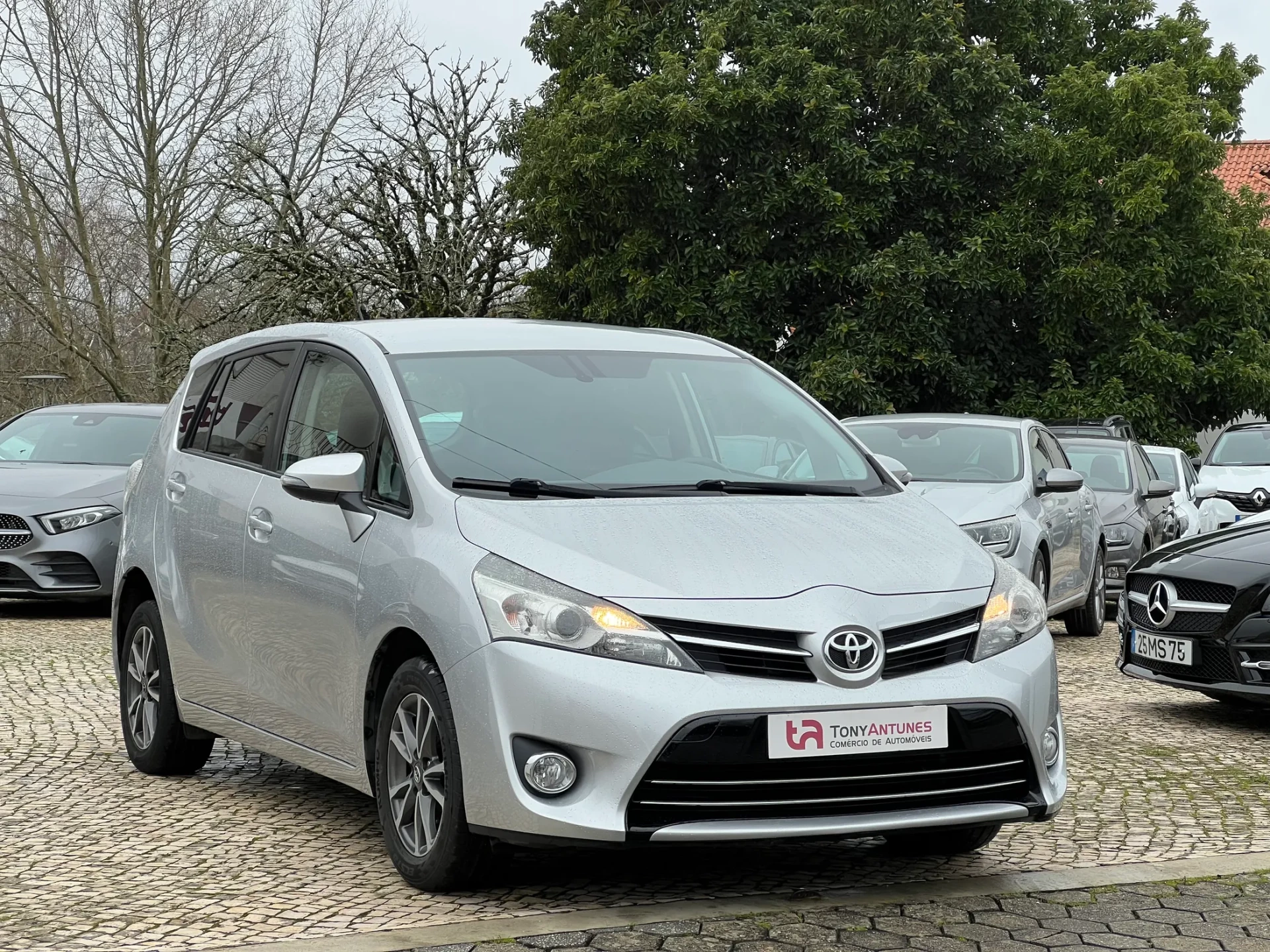 Toyota Verso 2.0 D-4D Comfort 5