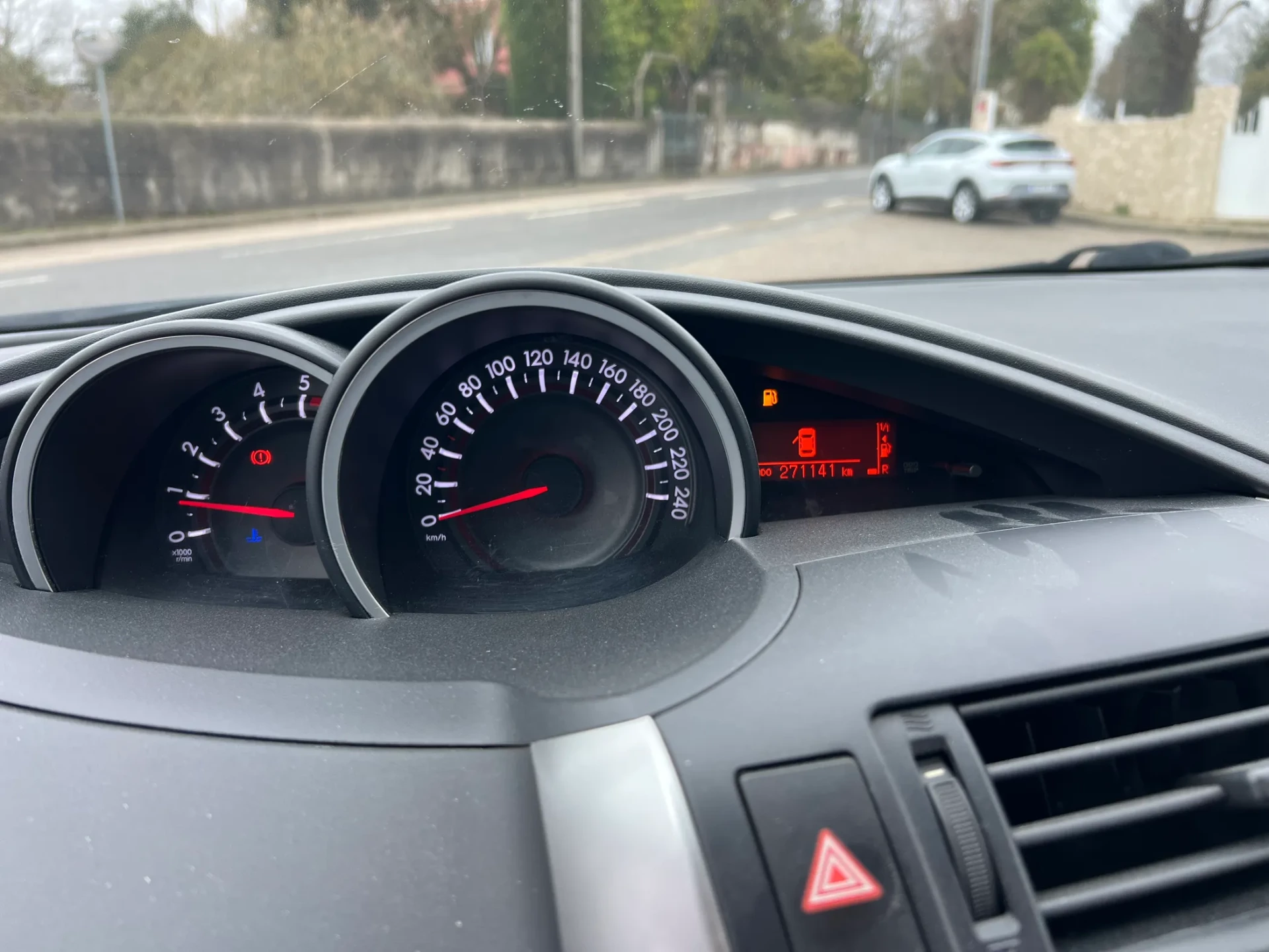 Toyota Verso 2.0 D-4D Comfort 9