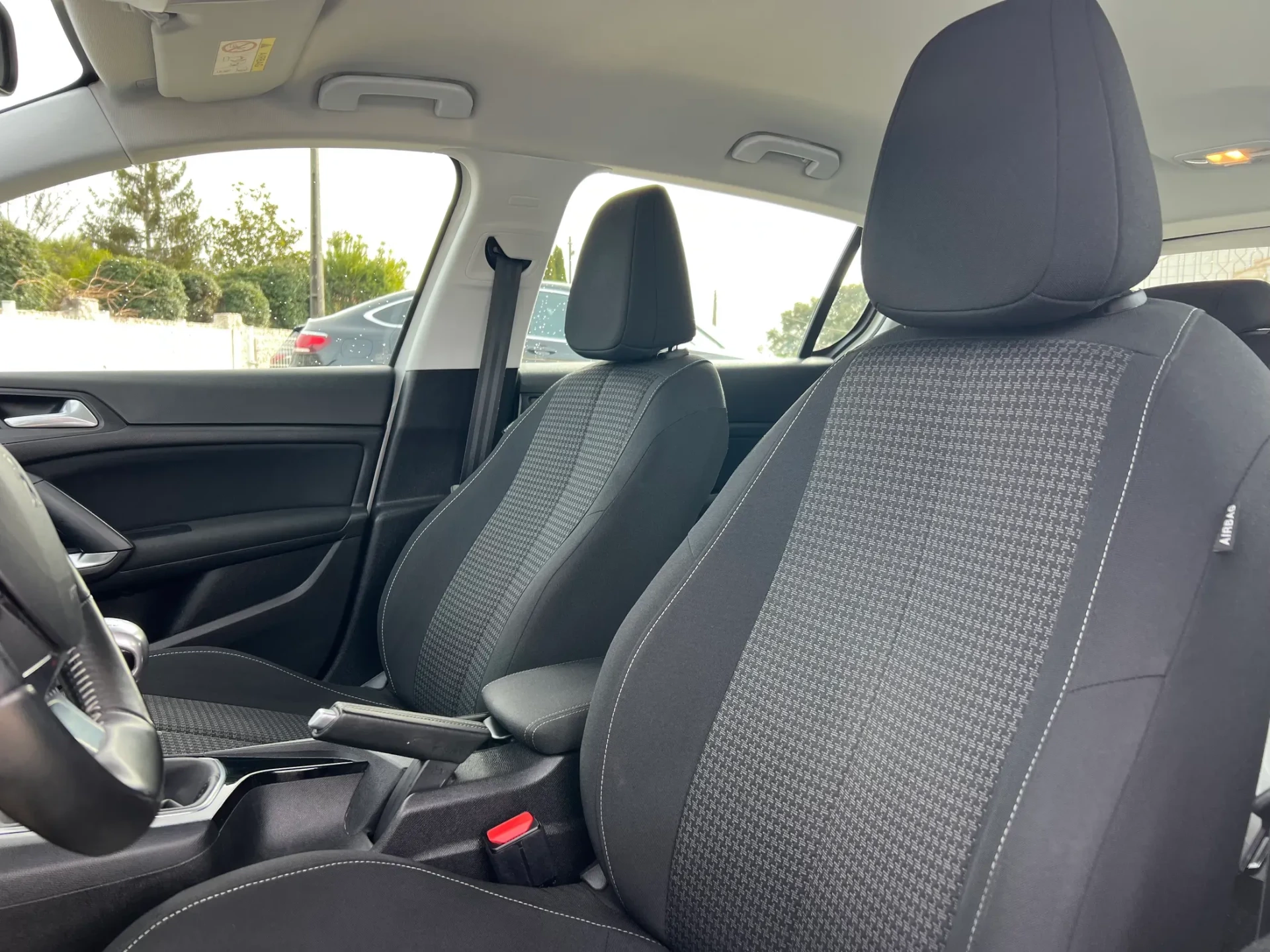 Peugeot 308 1.5 BlueHDi Business Line 13