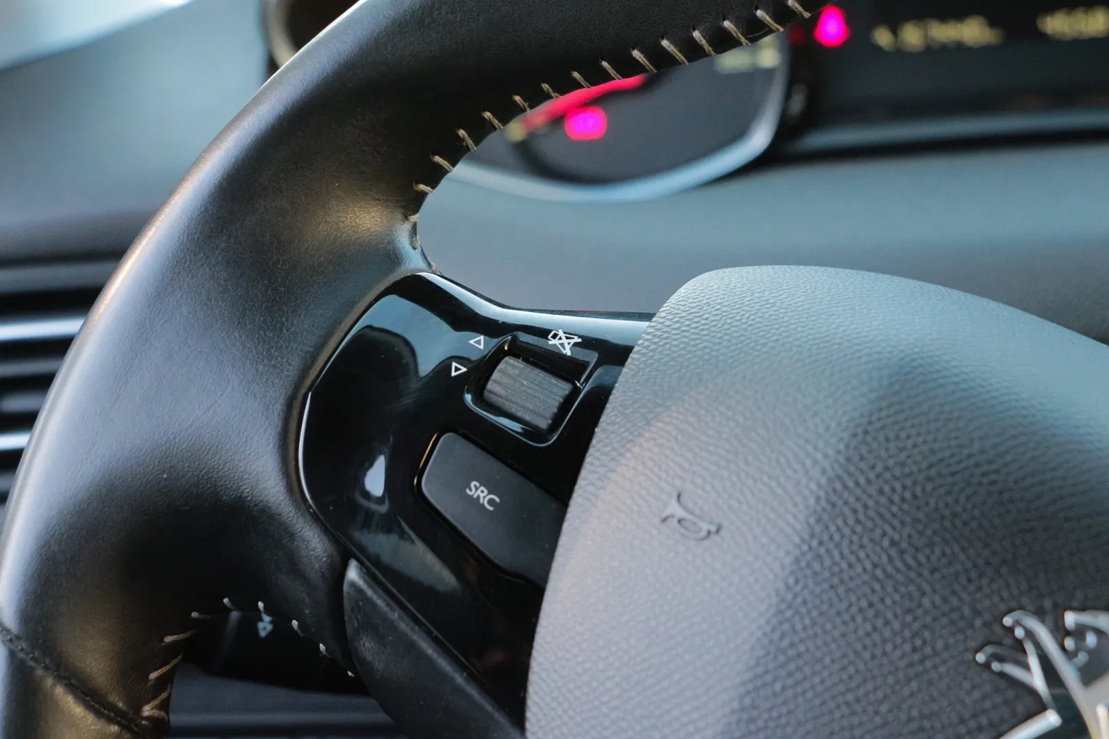 Peugeot 308 1.5 BlueHDi Style 18