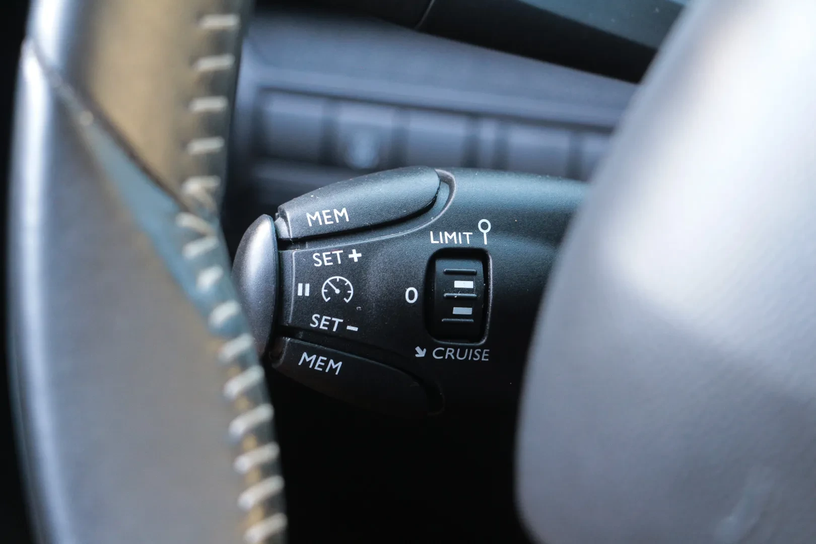 Peugeot 308 1.5 BlueHDi Style 26
