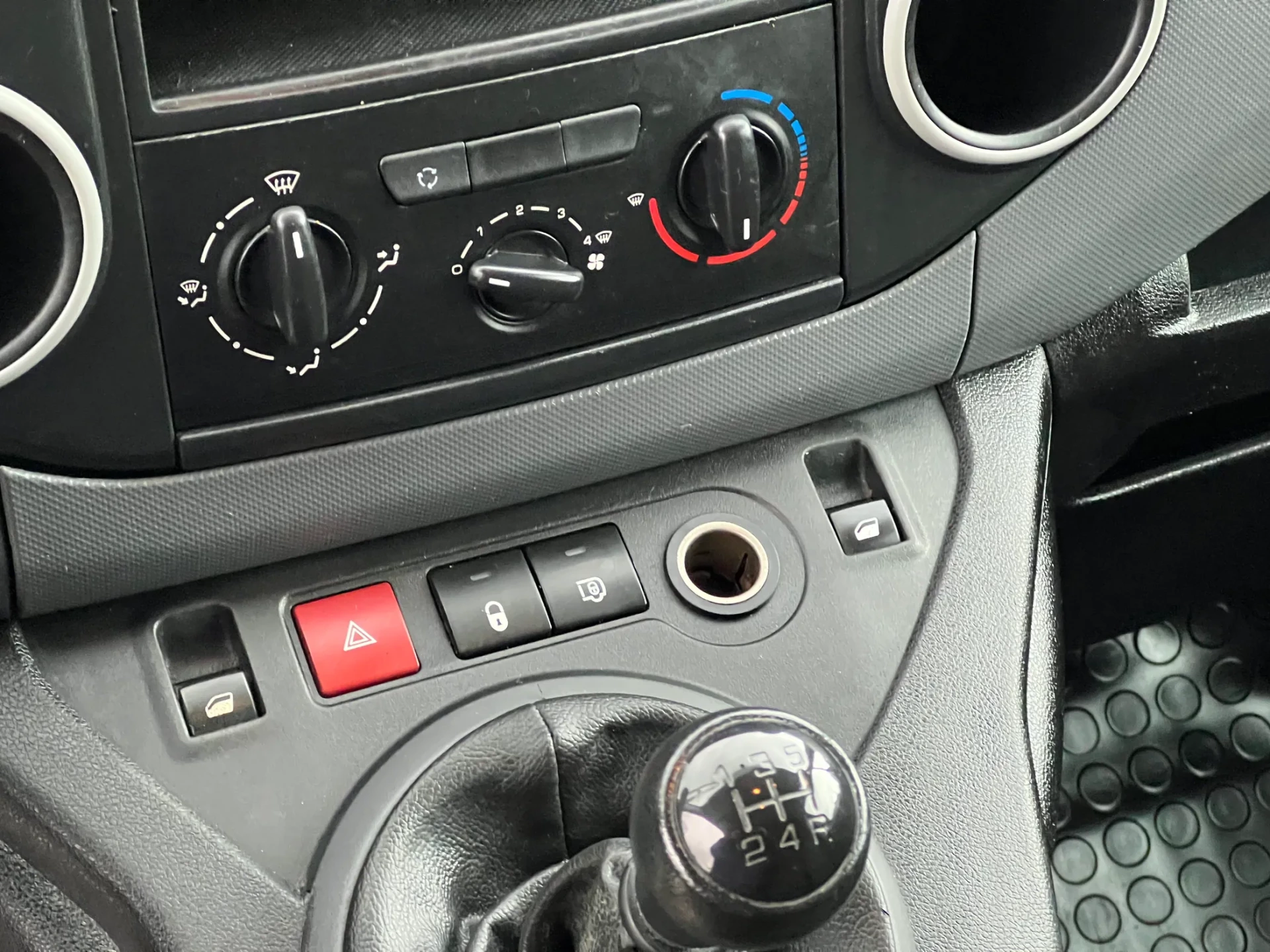 Citroën Berlingo 1.6 HDi L1 Club 3L 13