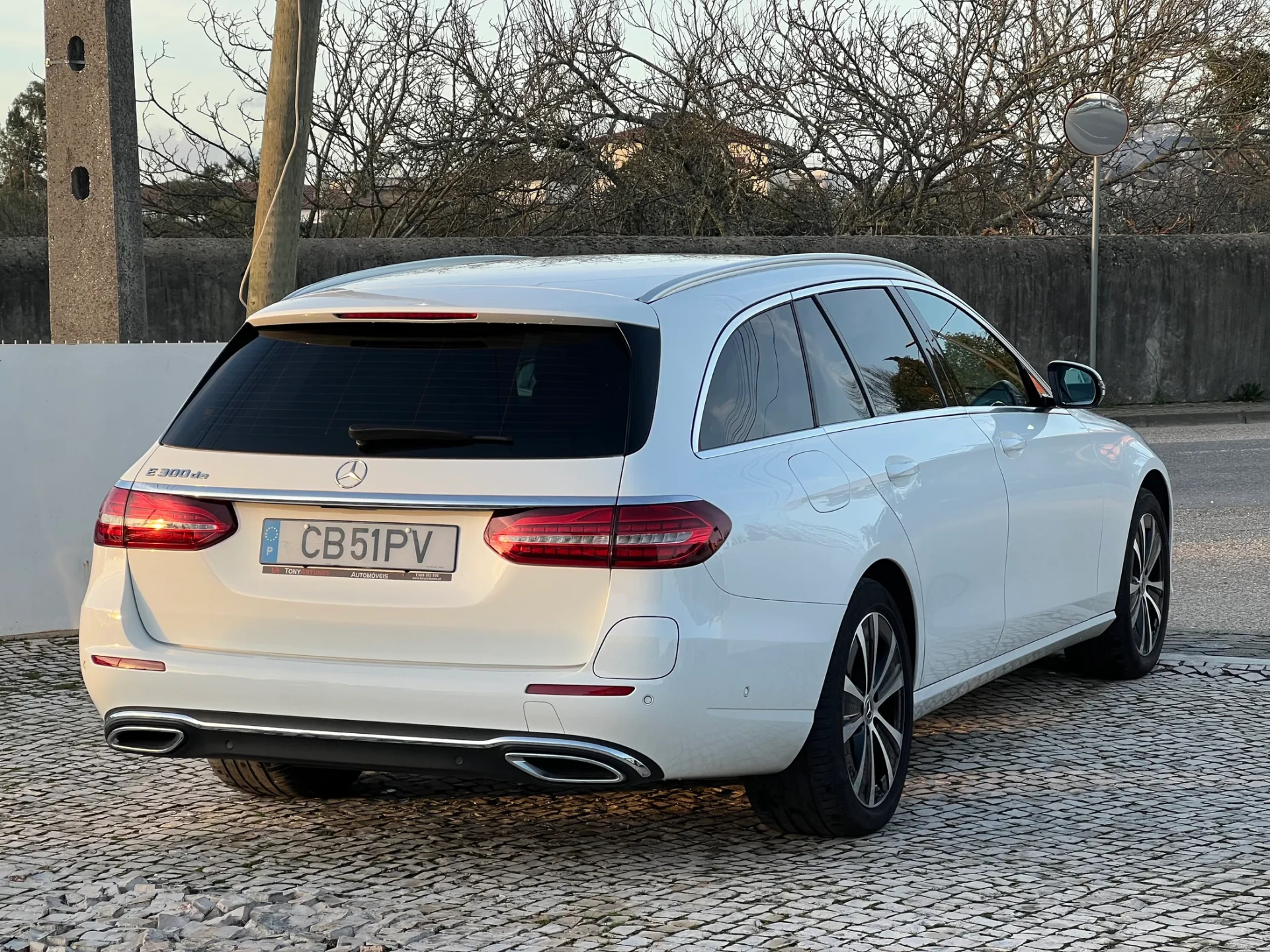 Mercedes-Benz E 300 E 300de T 9G-TRONIC Avantgarde 8