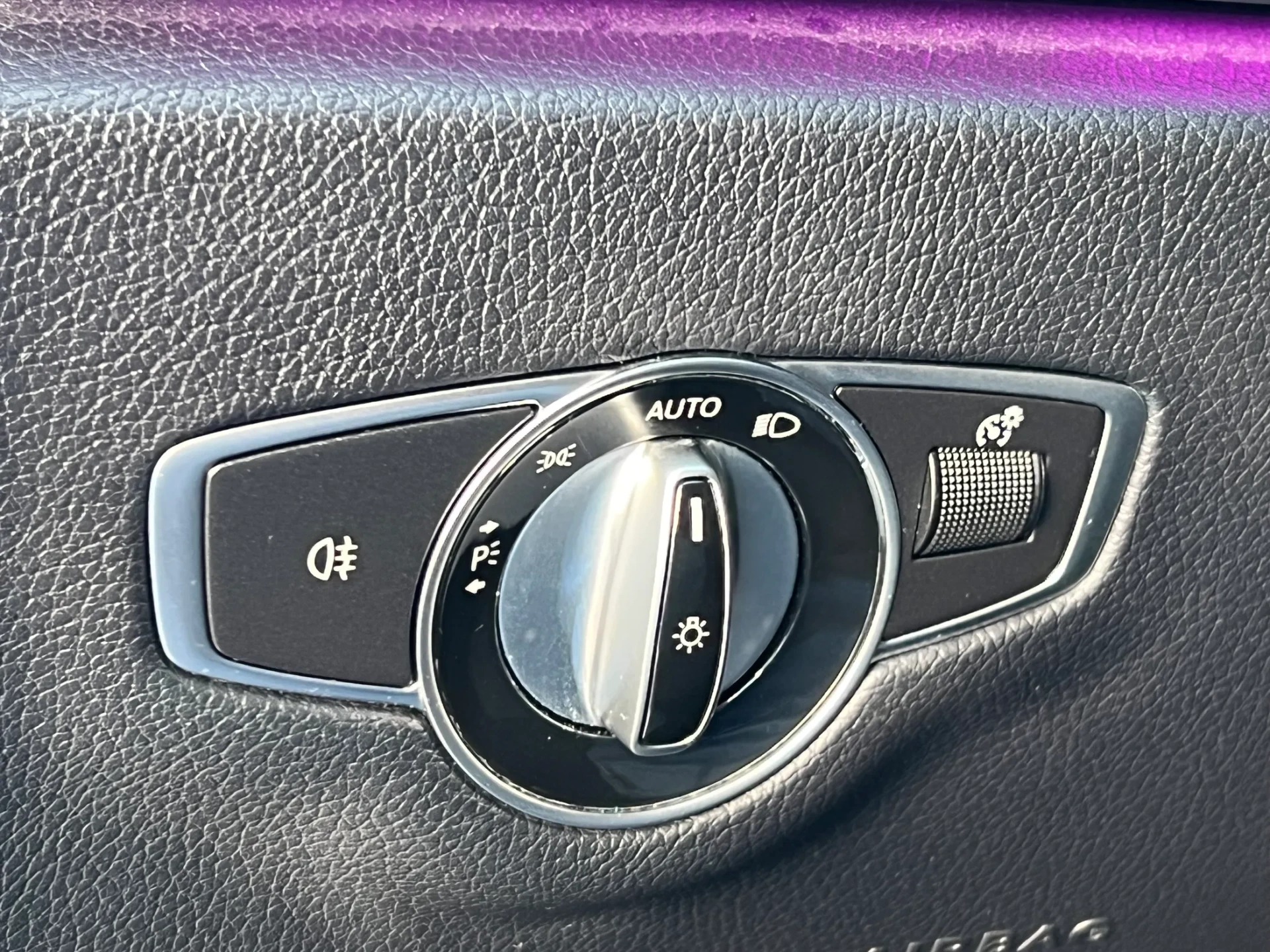 Mercedes-Benz E 300 E 300de T 9G-TRONIC Avantgarde 12