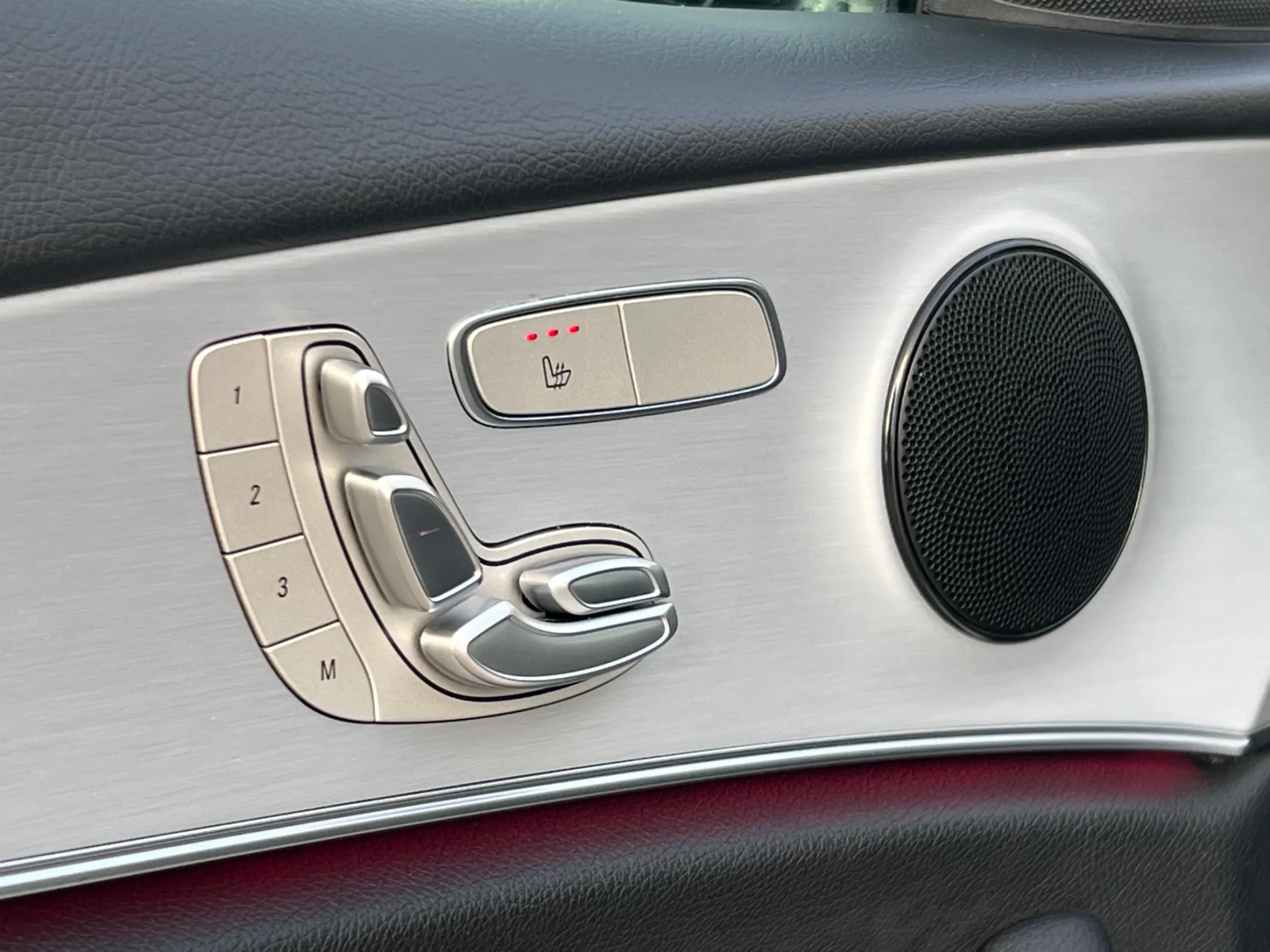 Mercedes-Benz E 300 E 300de T 9G-TRONIC Avantgarde 13