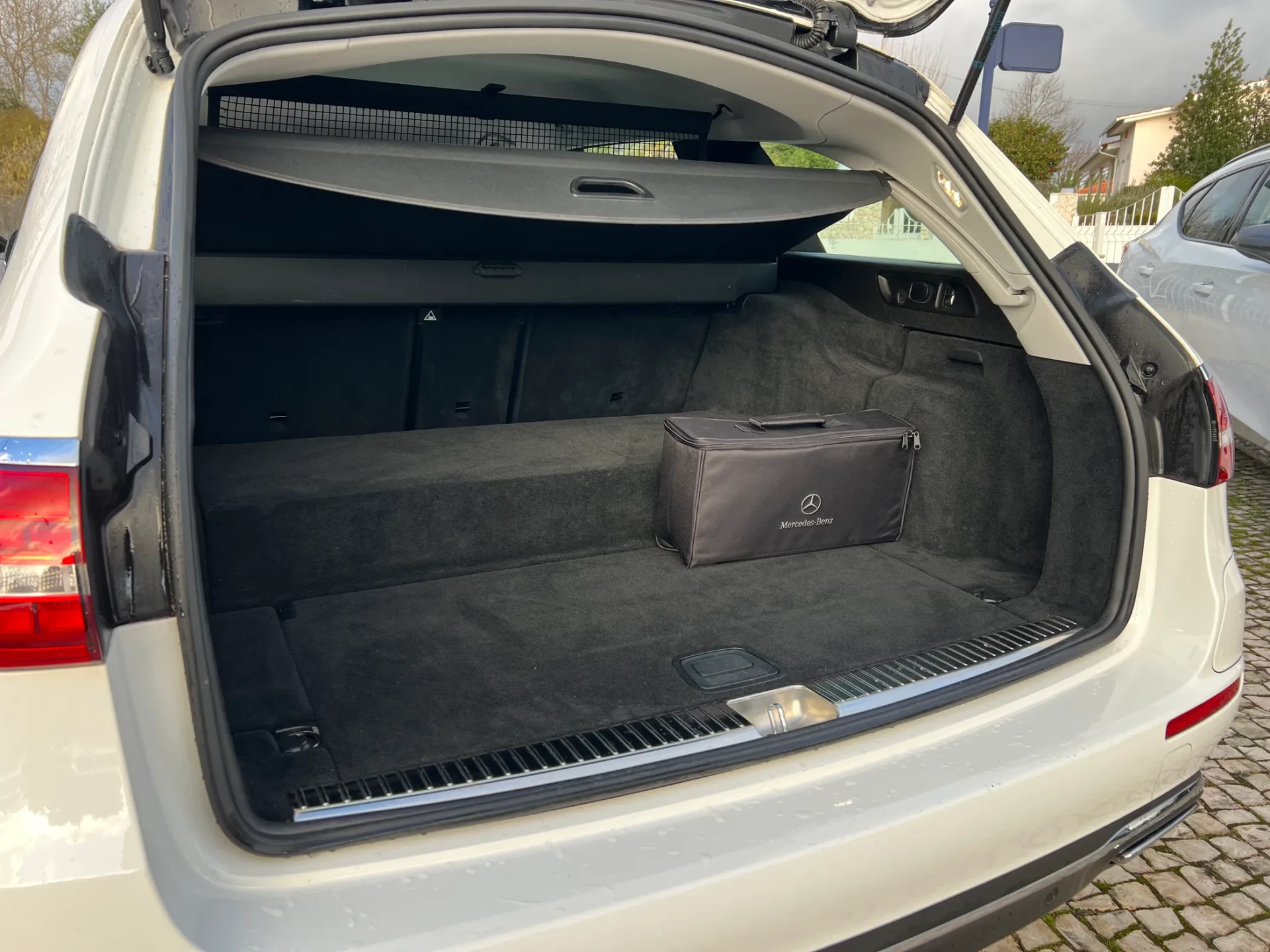 Mercedes-Benz E 300 E 300de T 9G-TRONIC Avantgarde 14