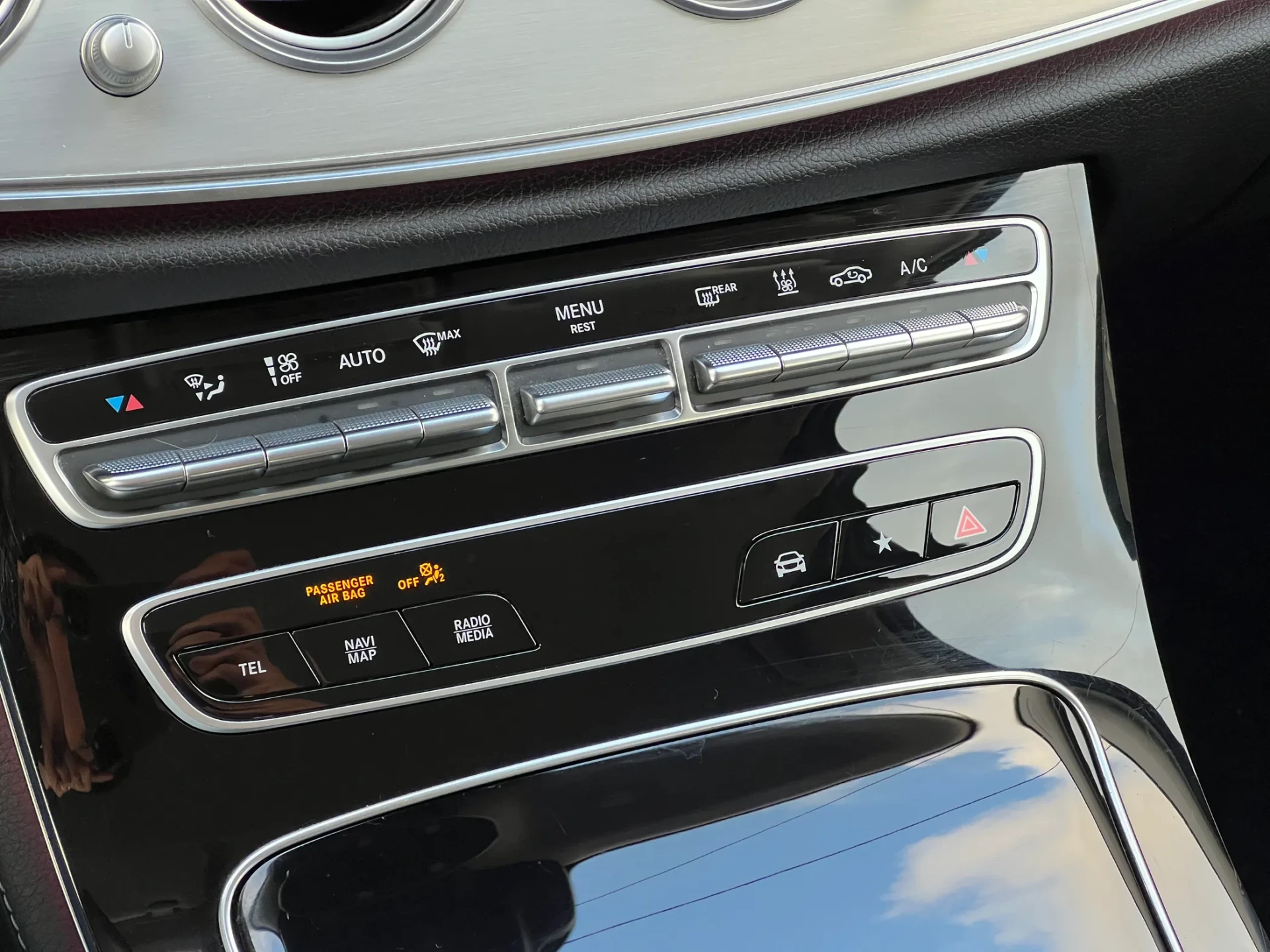 Mercedes-Benz E 300 E 300de T 9G-TRONIC Avantgarde 21
