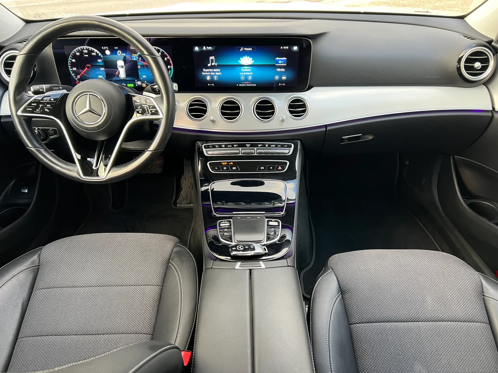 Mercedes-Benz E 300 E 300de T 9G-TRONIC Avantgarde 24