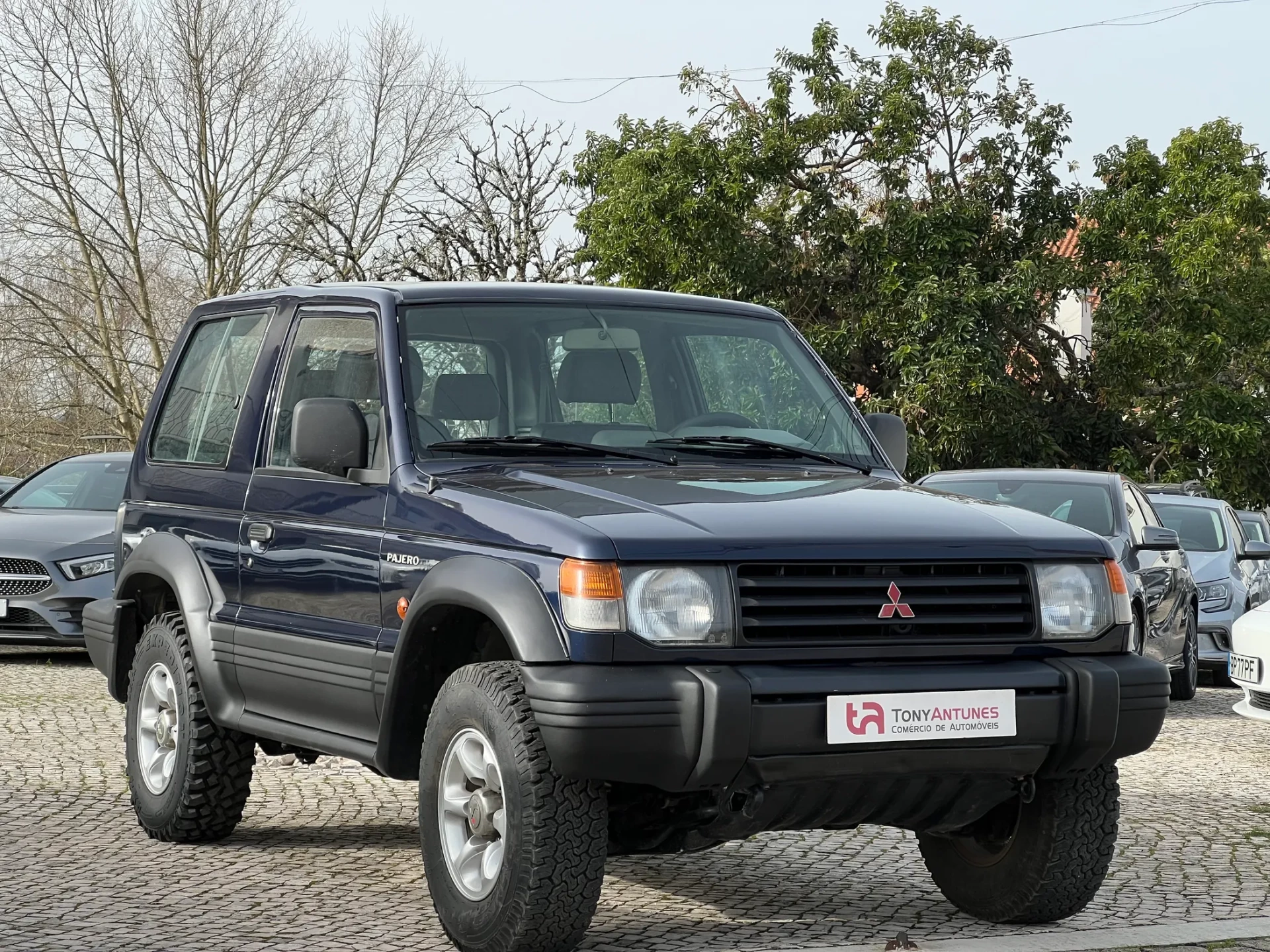 Mitsubishi Pajero 2.5 TDi GLS 5