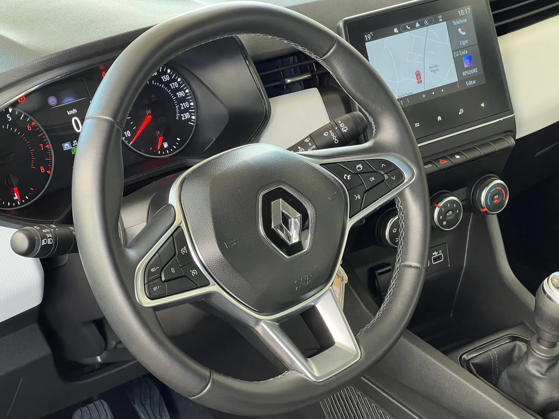 Renault Clio 1.0 TCe Techno 2
