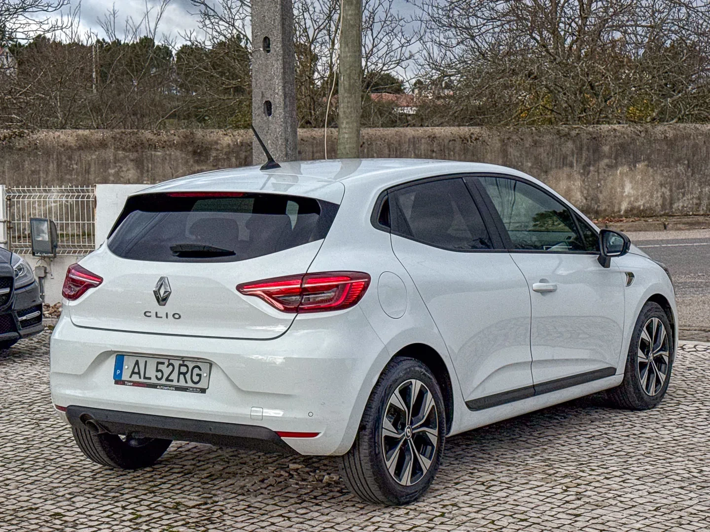 Renault Clio 1.0 TCe Intens Bi-Fuel 3