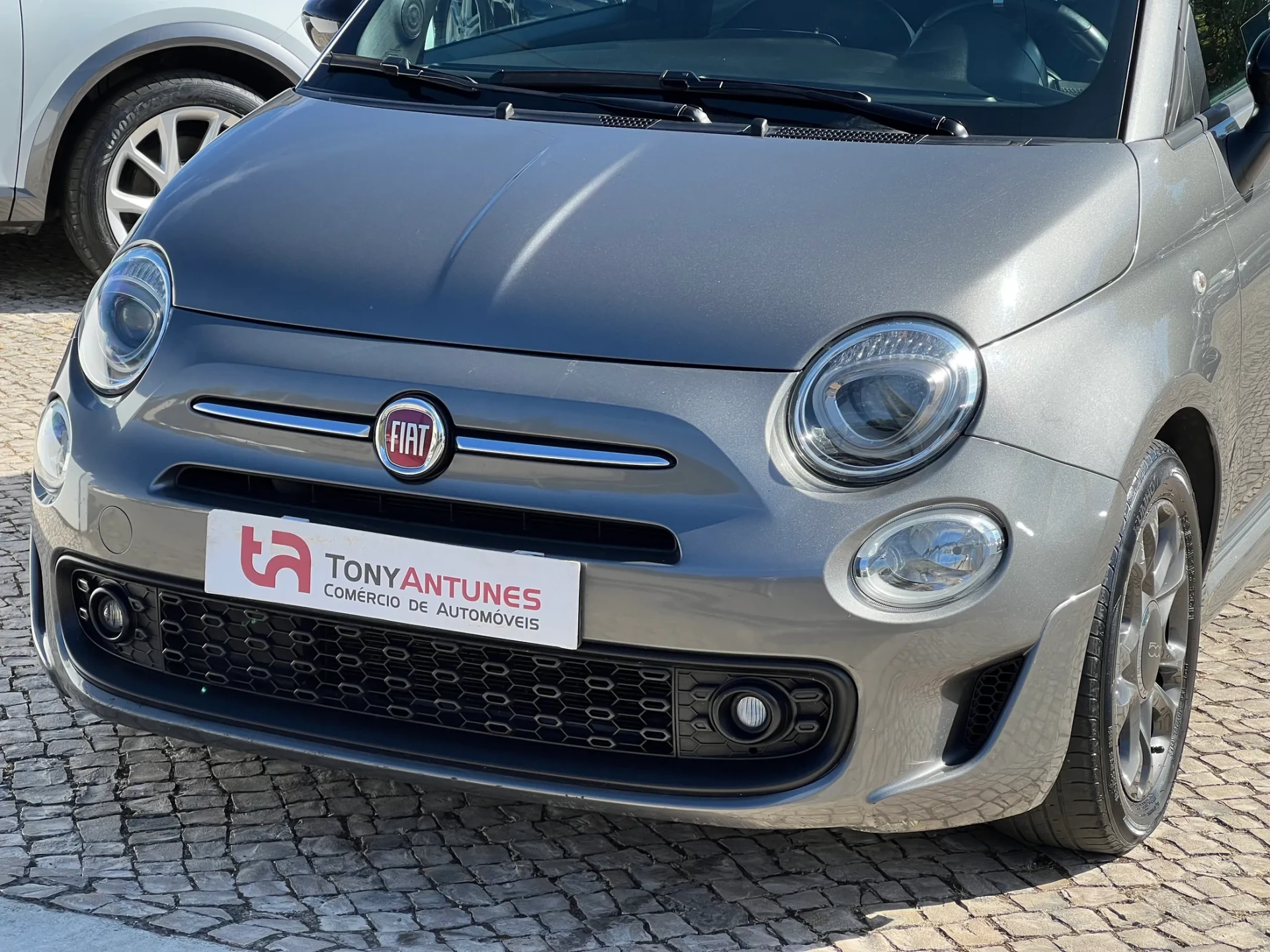 Fiat 500 1.0 Hybrid Connect 9