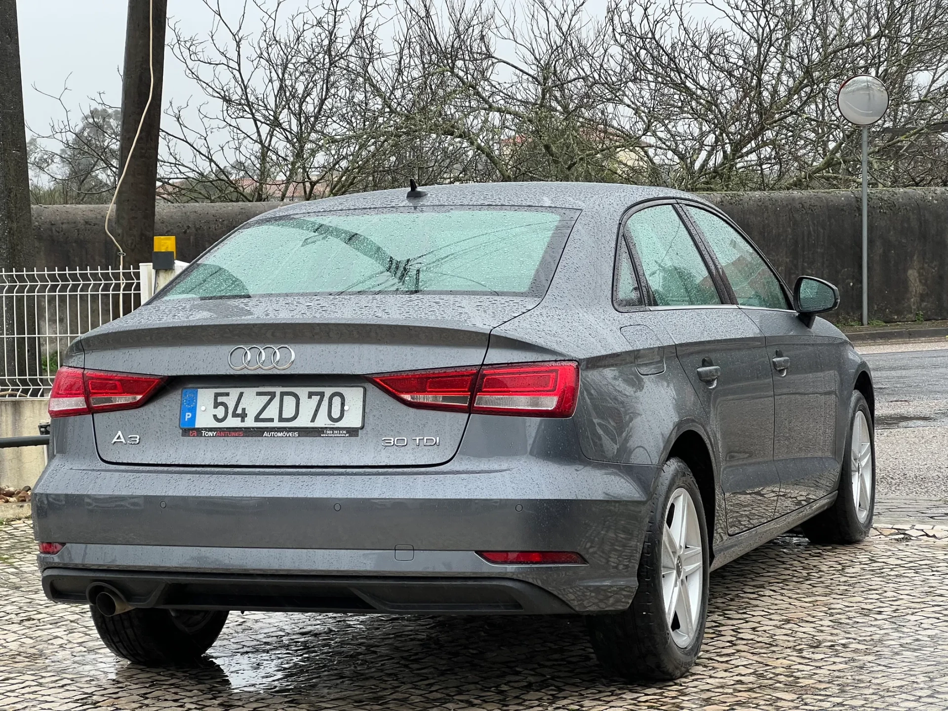 Audi A3 Limousine 30 TDI Design 6