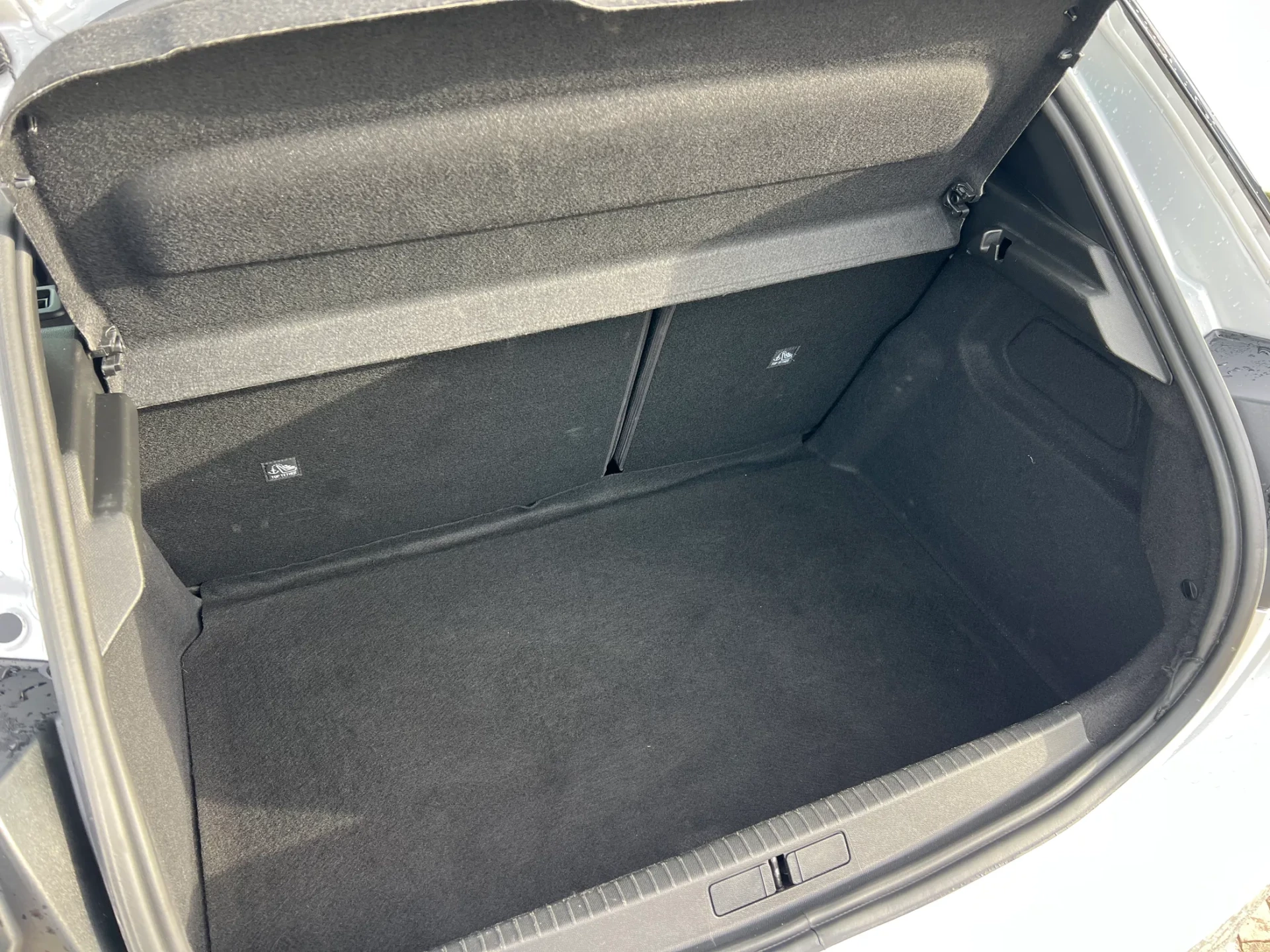 Opel Corsa 1.2 T Edition 12
