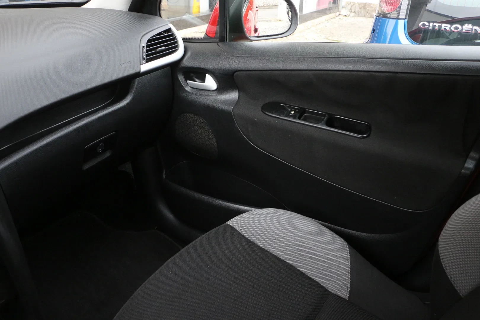 Peugeot 207 1.4 16V Trendy 15