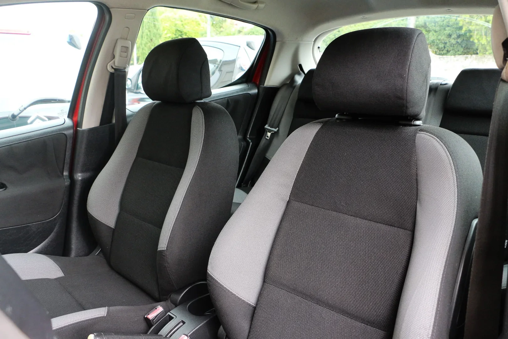 Peugeot 207 1.4 16V Trendy 20