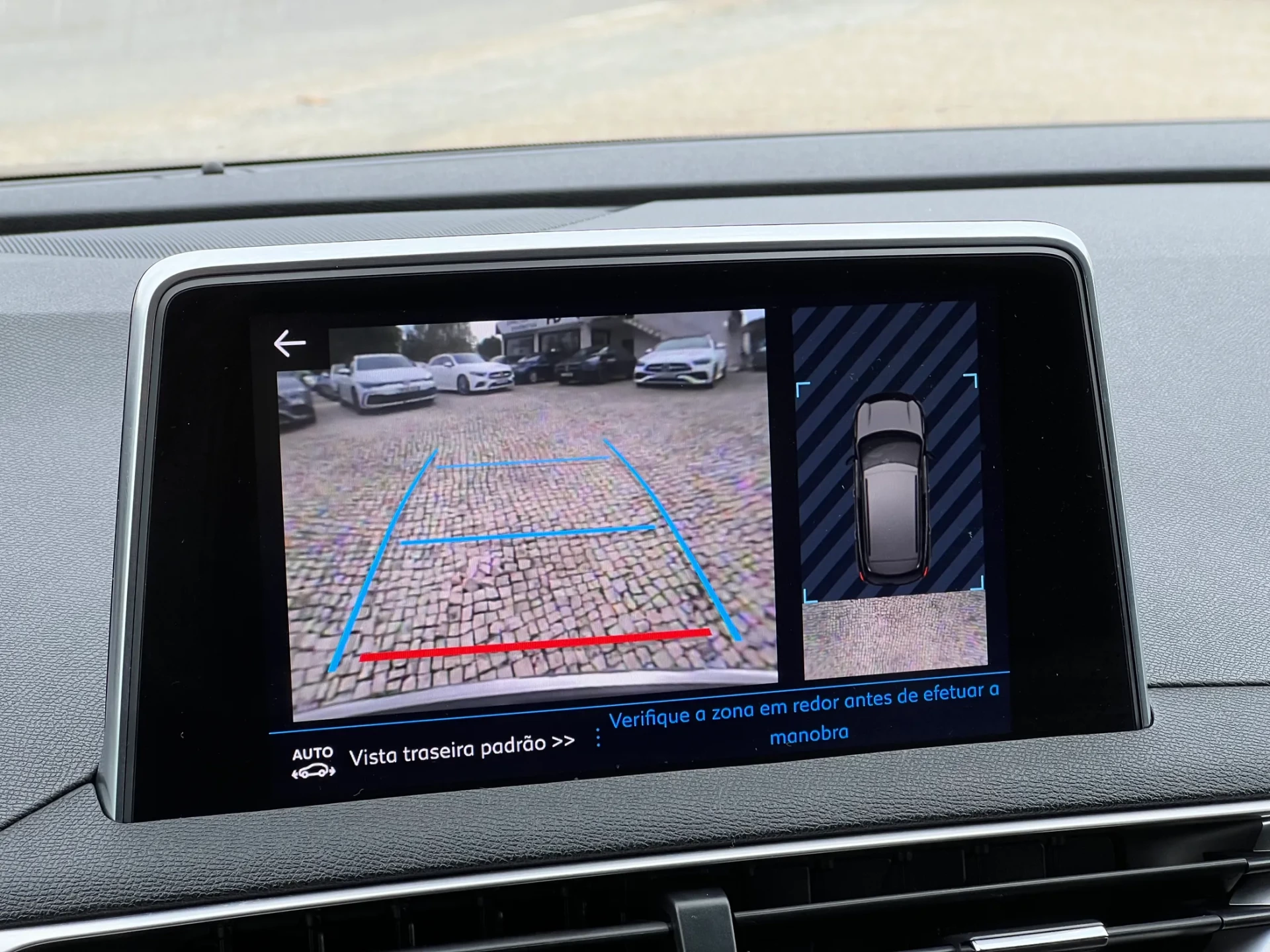 Peugeot 3008 1.5 BlueHDi Allure 9