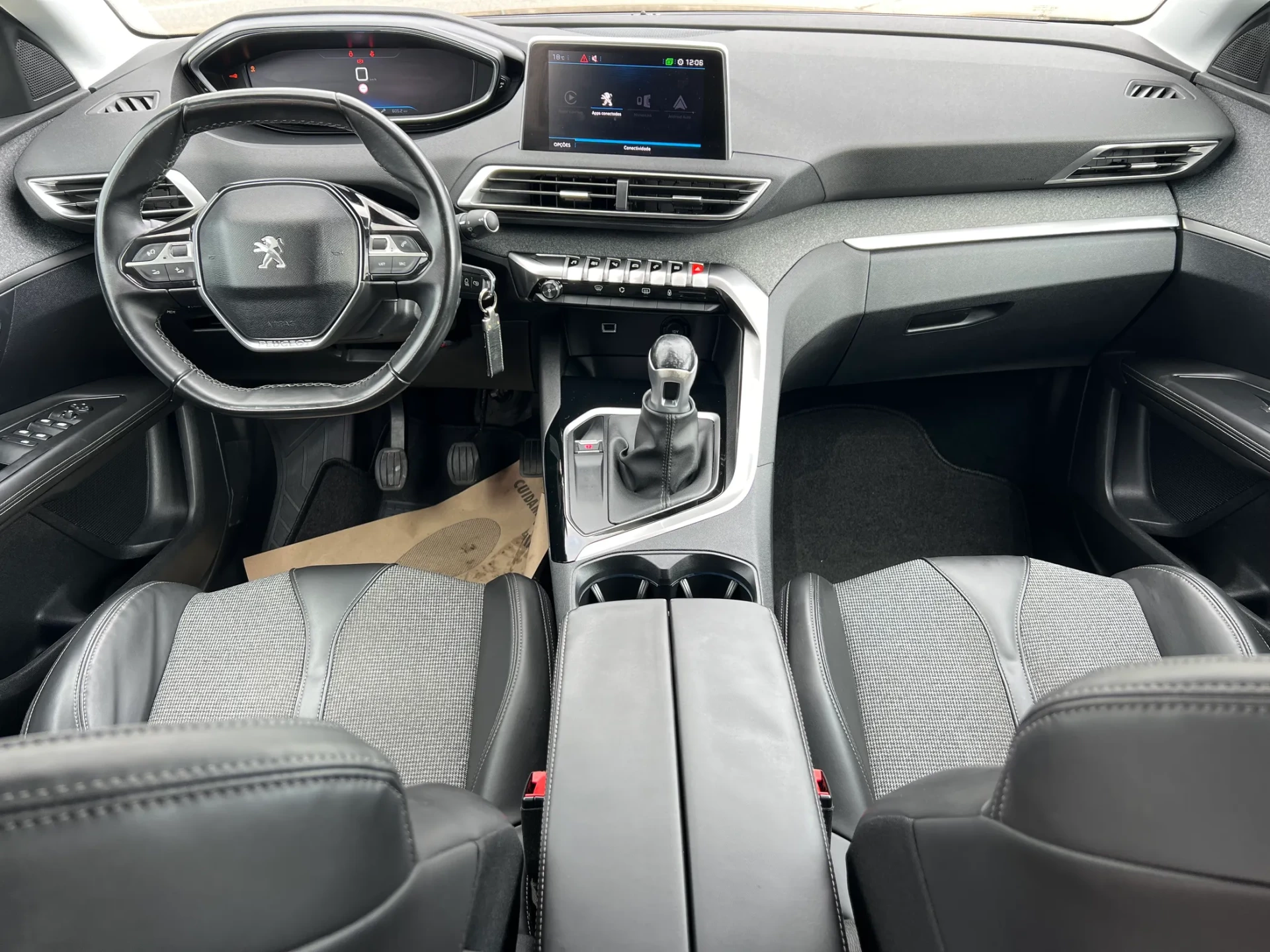 Peugeot 3008 1.5 BlueHDi Allure 23