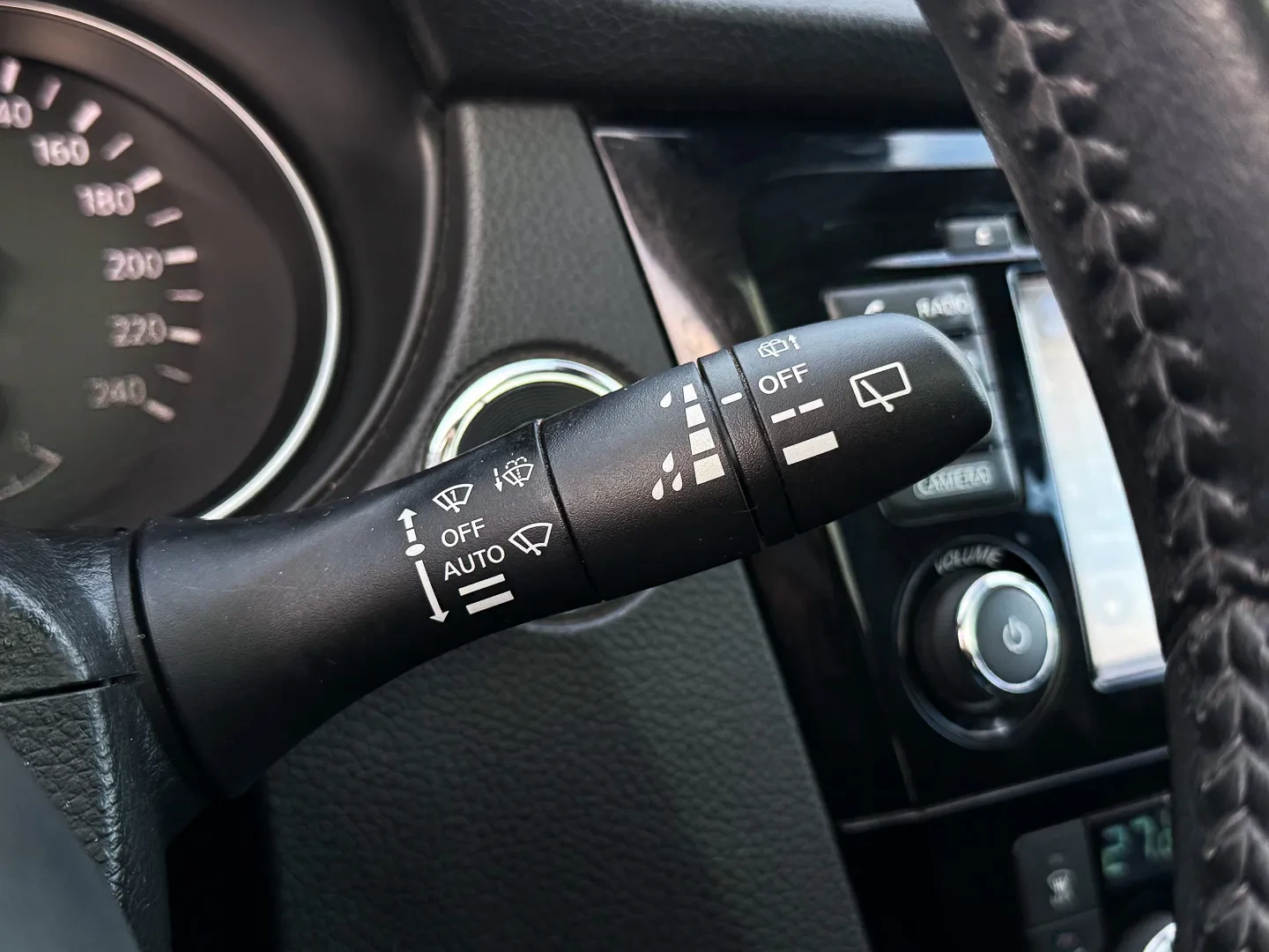 Nissan Qashqai 1.5 dCi N-Connecta 23