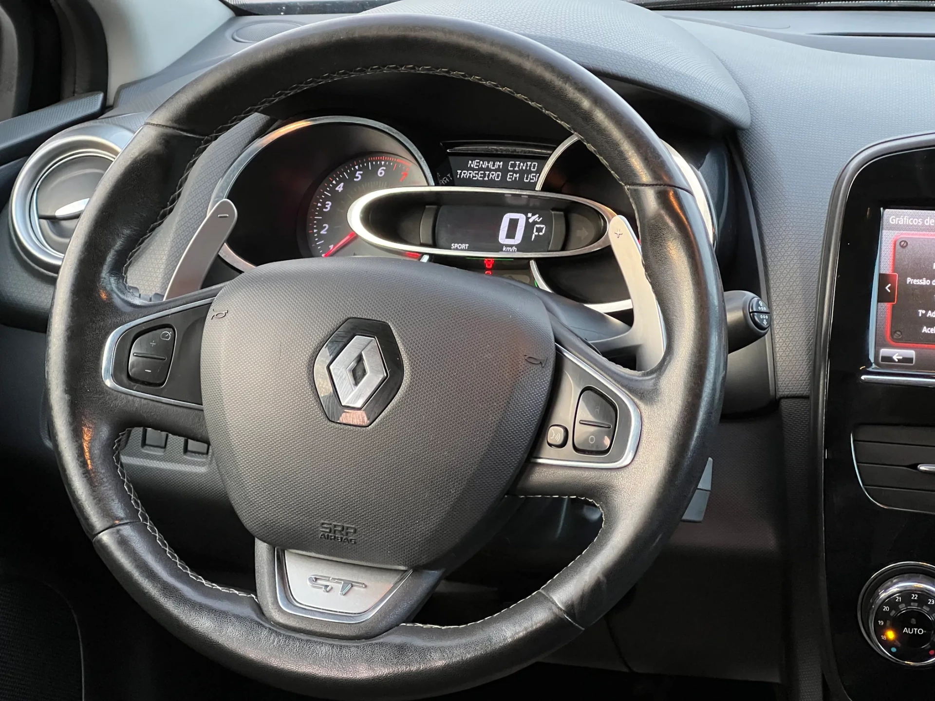 Renault Clio 1.2 TCE GT EDC 26