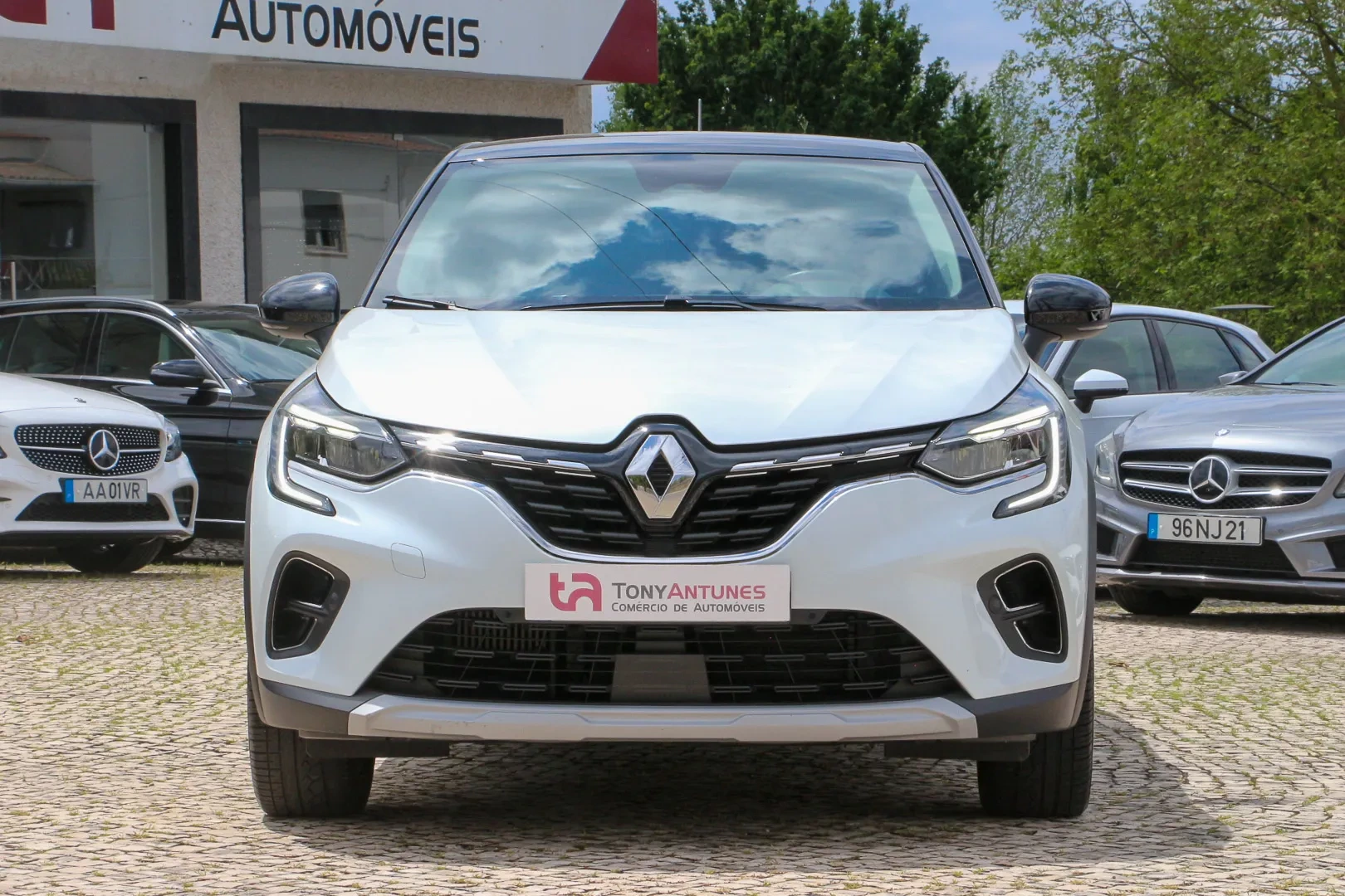 Renault Captur 1.0 TCe Exclusive 9