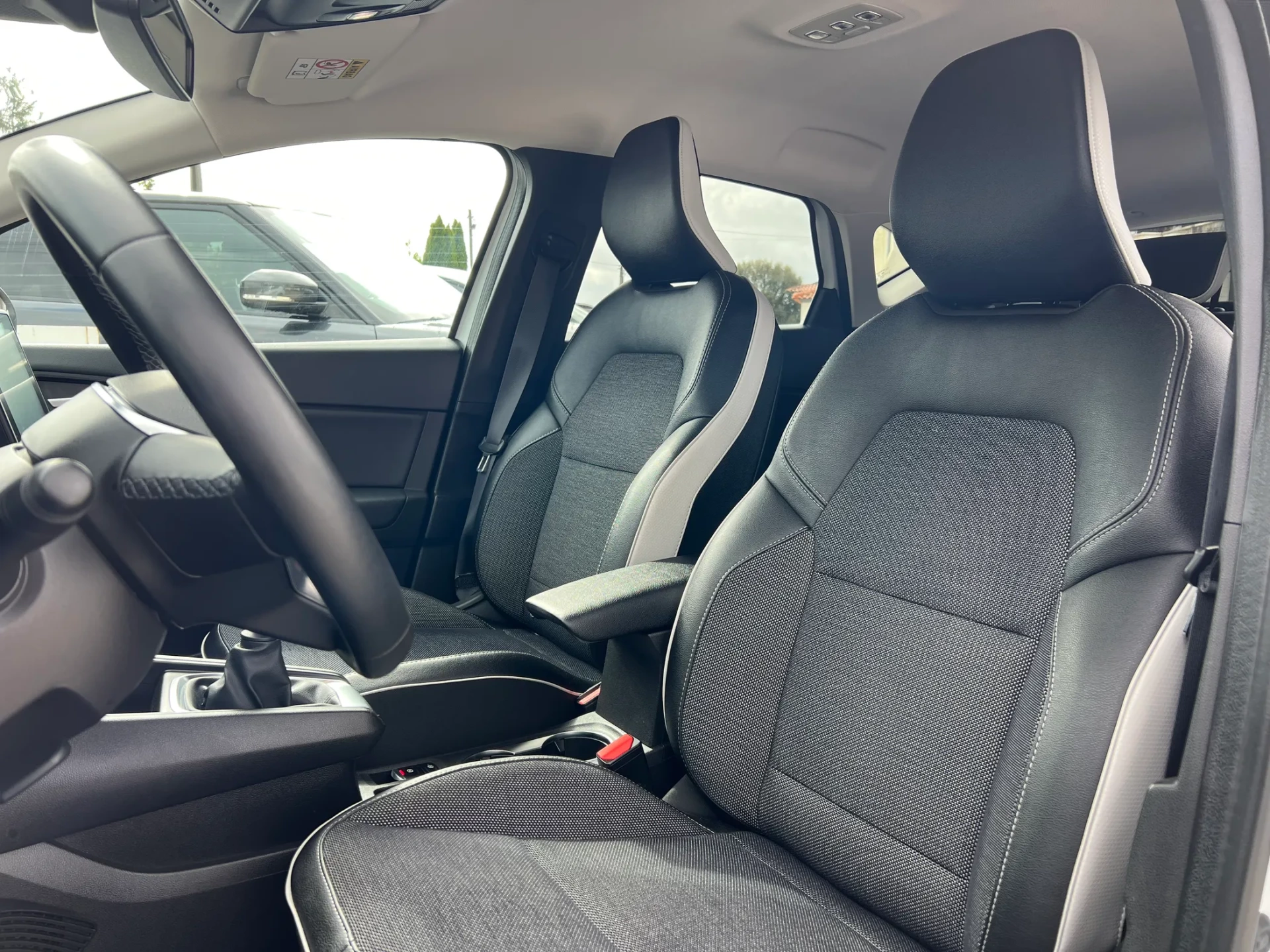 Renault Captur 1.0 TCe Exclusive 14