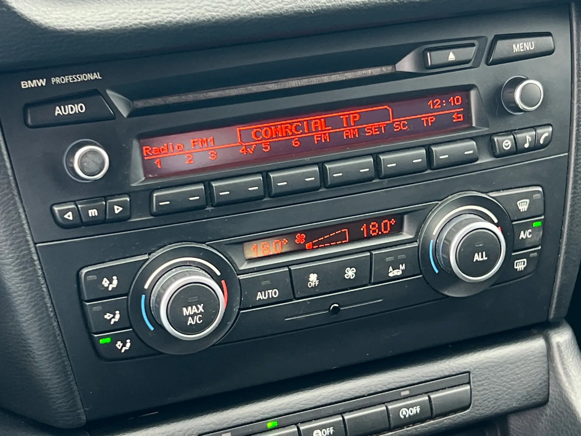 BMW X1 16 d sDrive 12