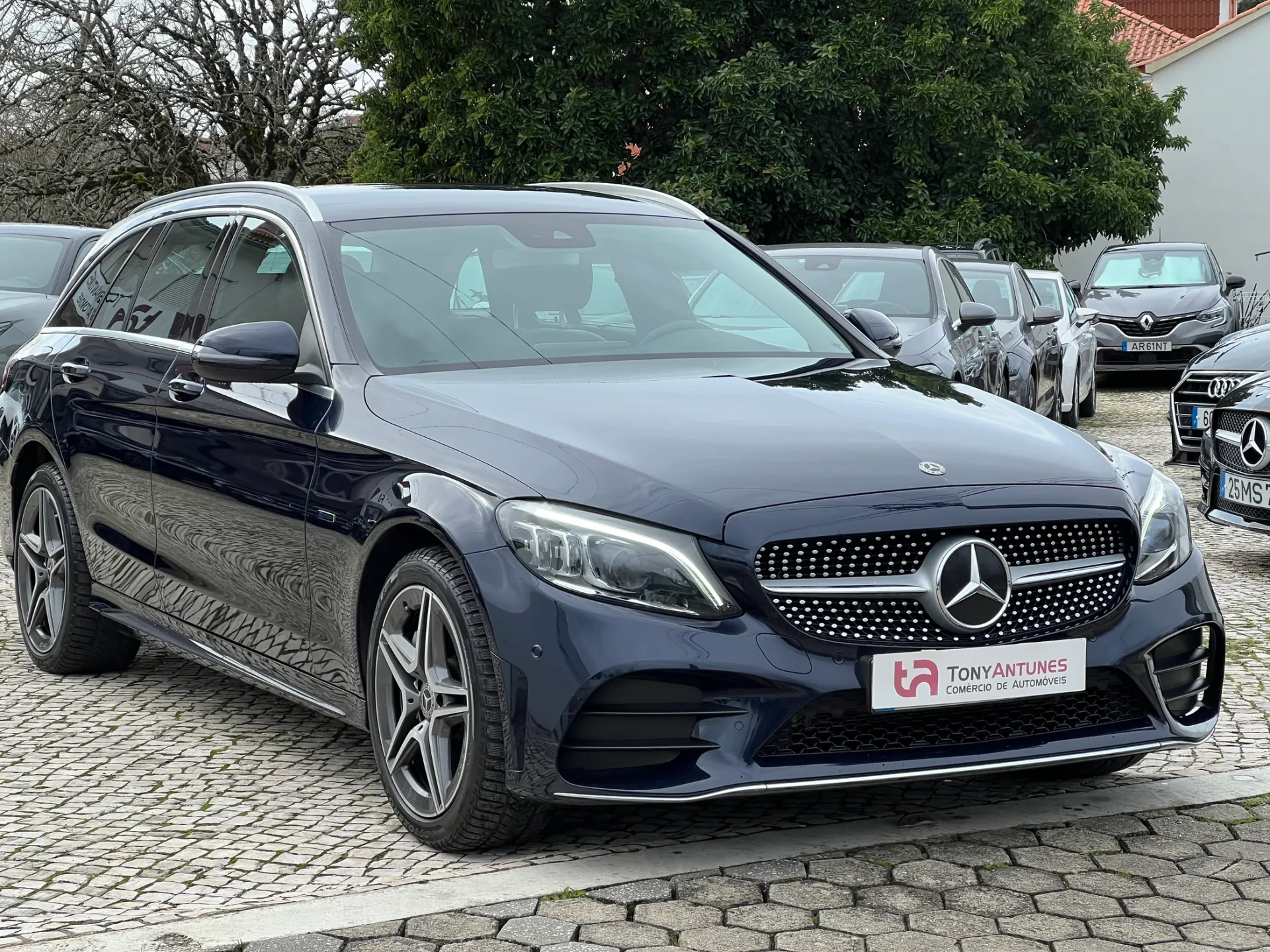 Mercedes-Benz C 300 C 300de T 9G-TRONIC AMG Line 4