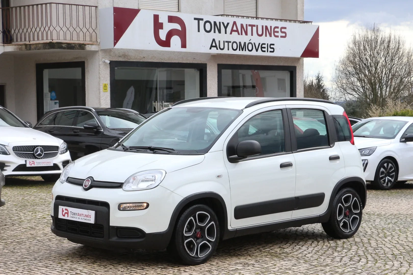 Fiat Panda 1.0 Hybrid City 1