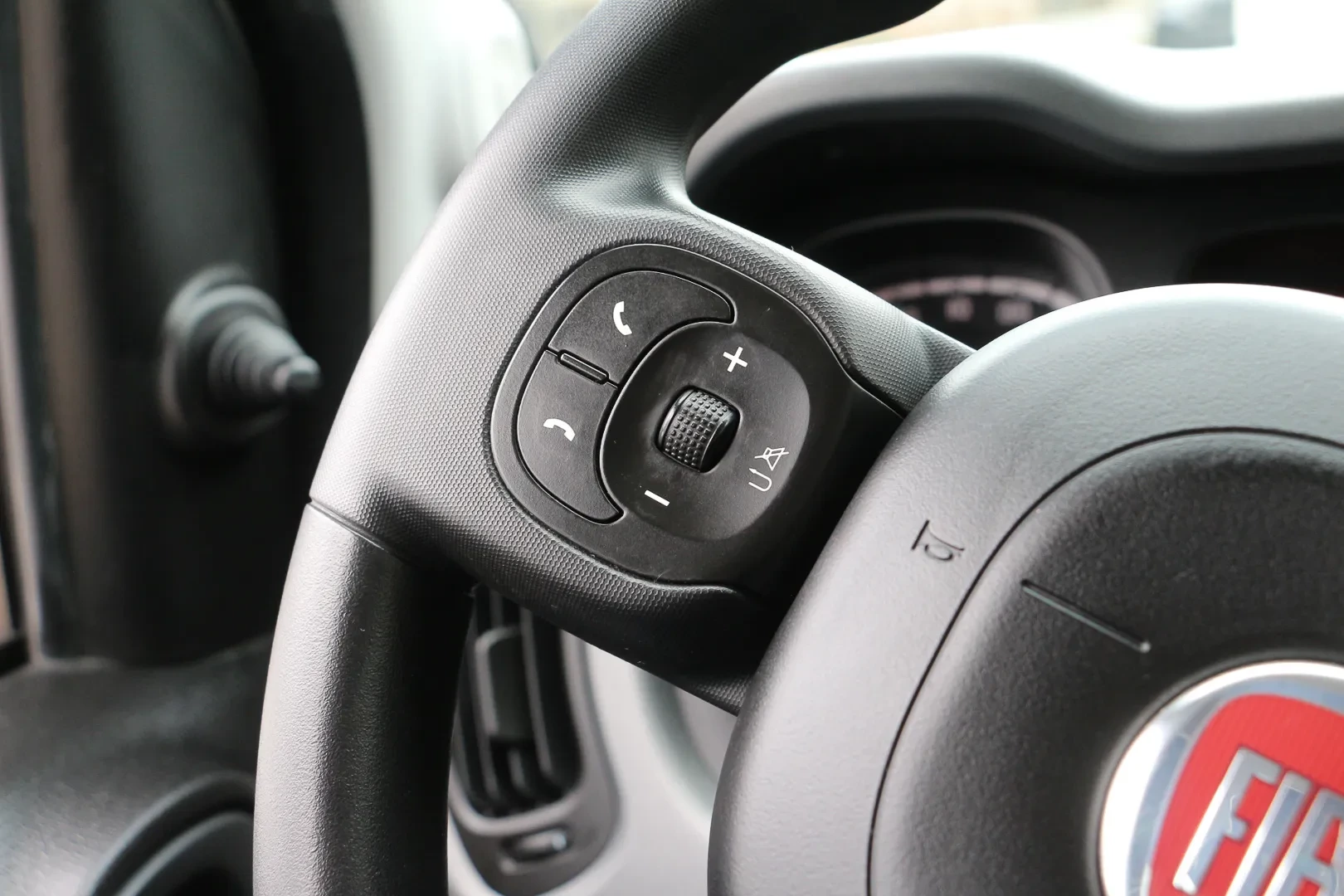 Fiat Panda 1.0 Hybrid City 26