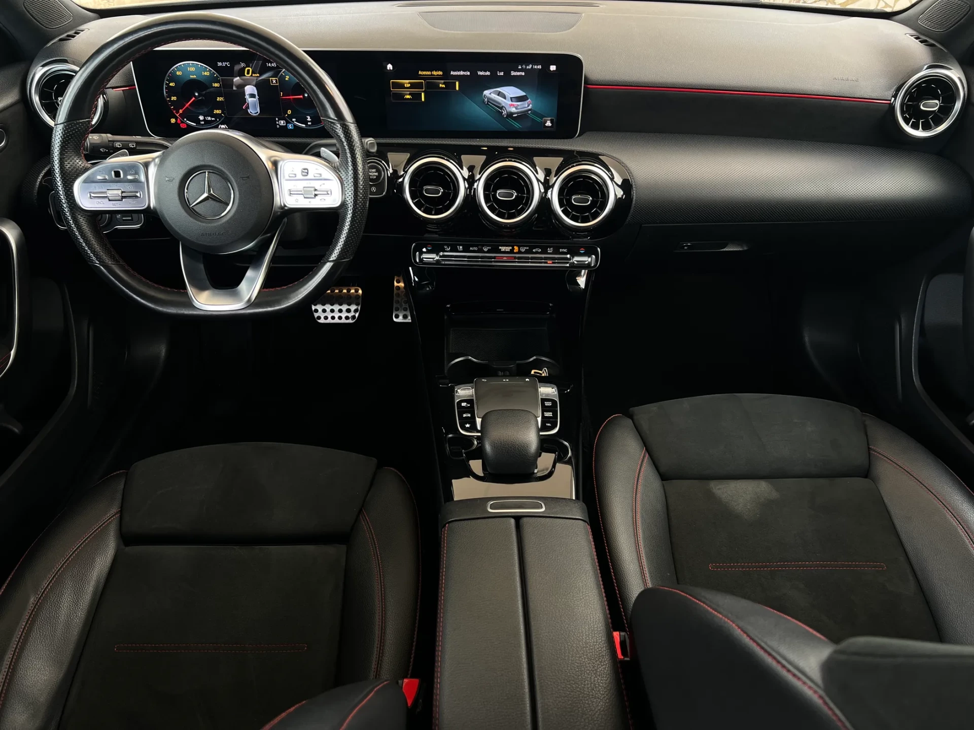 Mercedes-Benz A 180 d AMG Line Aut. 25