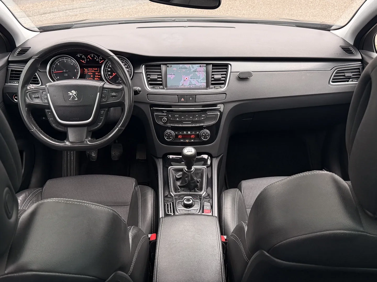 Peugeot 508 SW 2.0 HDi Allure 4