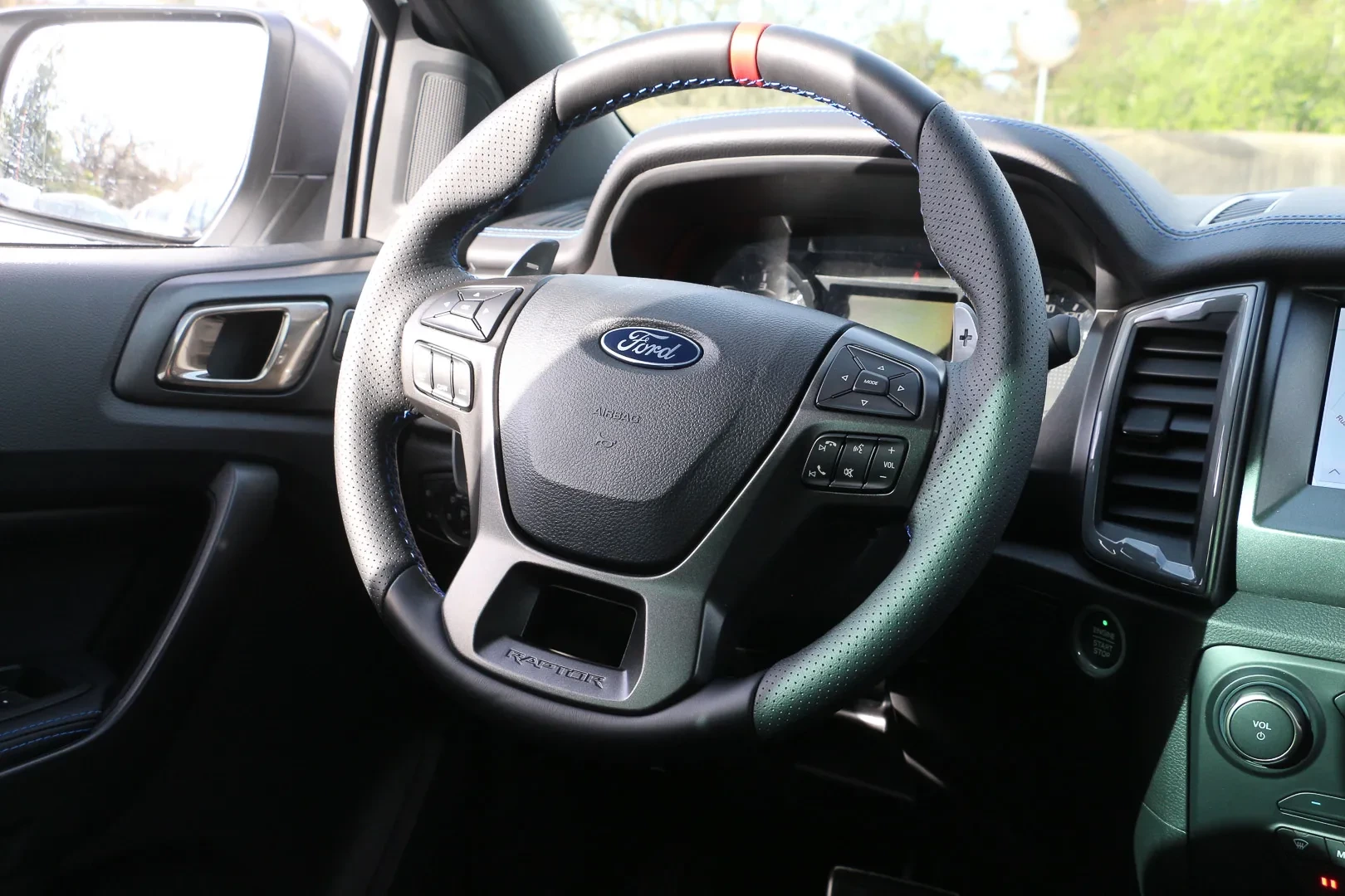 Ford Ranger 2.0 TDCi CD Raptor 4WD 17