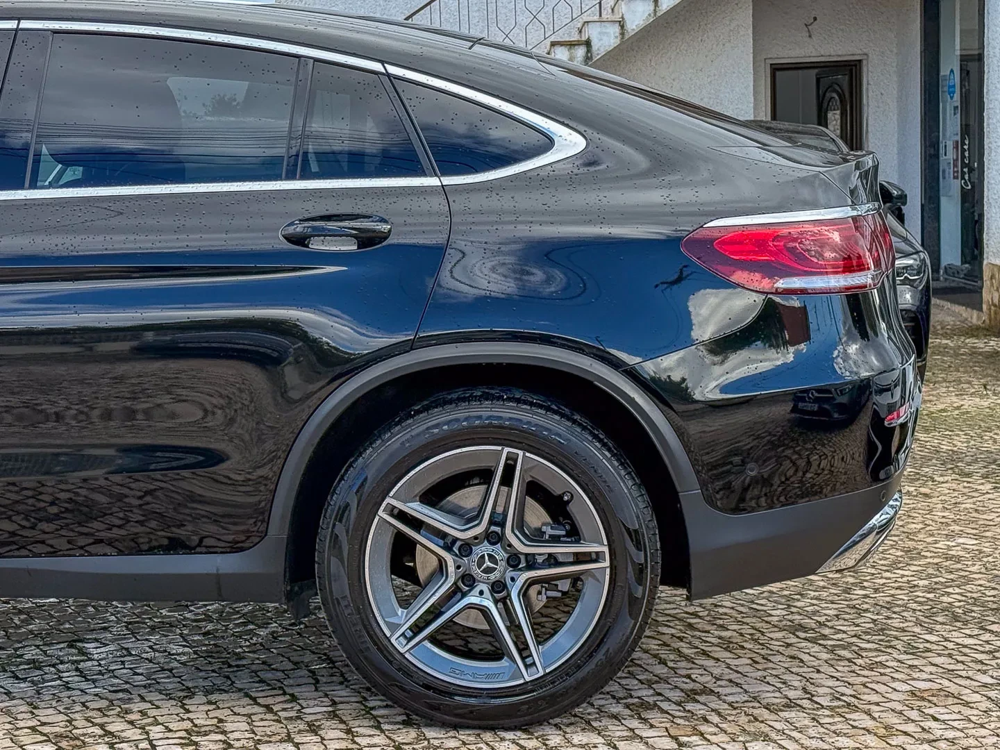 Mercedes-Benz GLC 200 d Coupé 11