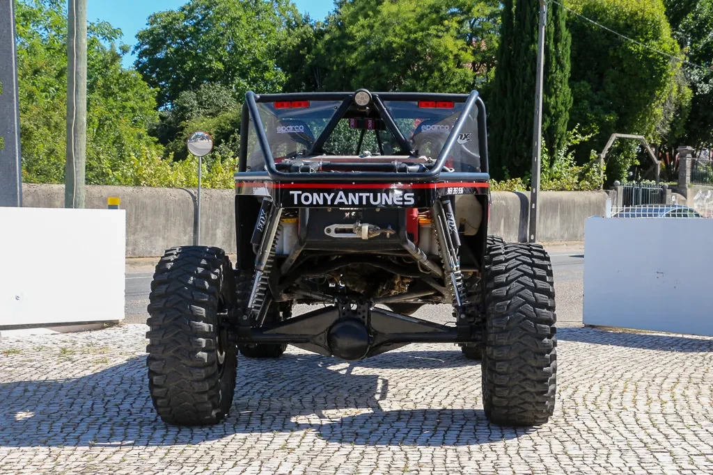Nissan Patrol 2.8 Turbo 12