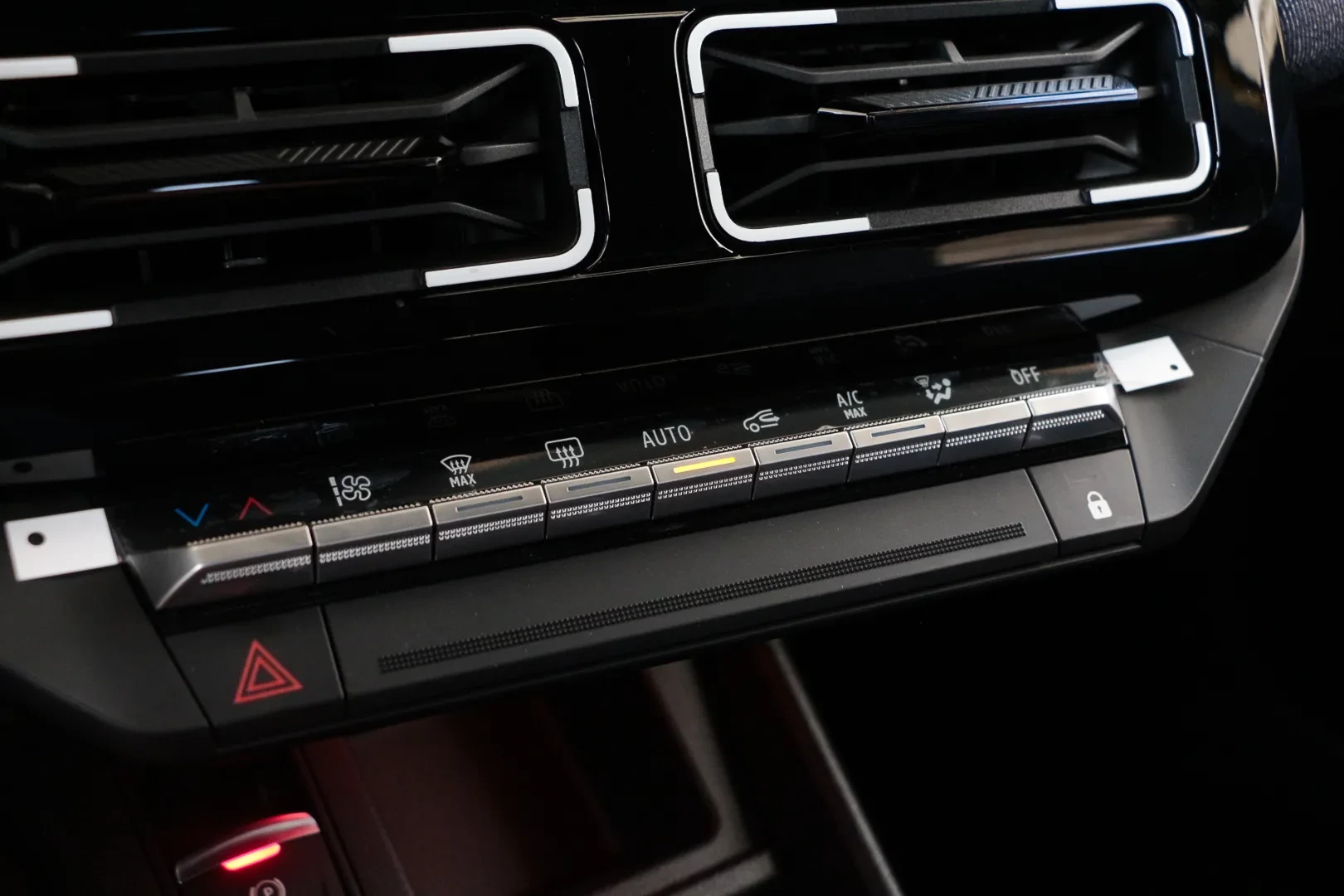 Renault 5 E-Tech 52 kWh Evolution Autonomia Conforto 31